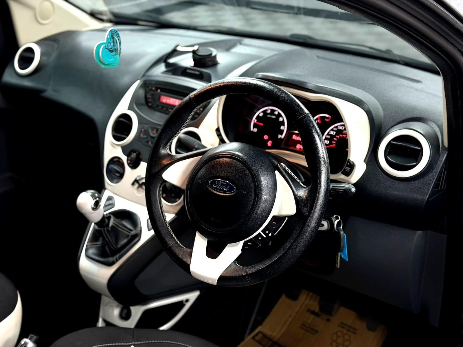 2015 Ford Ka - Thumbnail 17