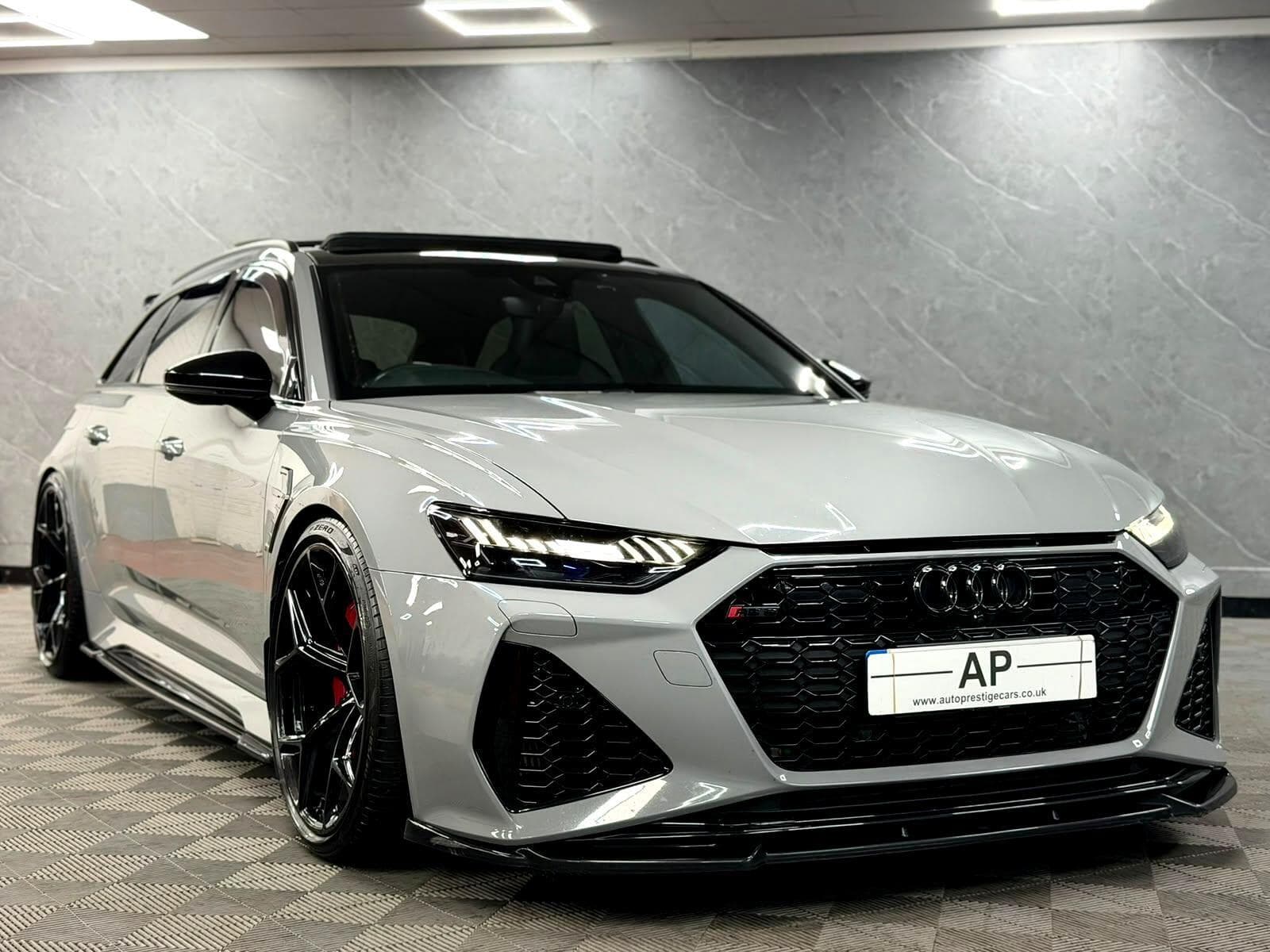 2020 Audi RS6 Avant - Thumbnail 7