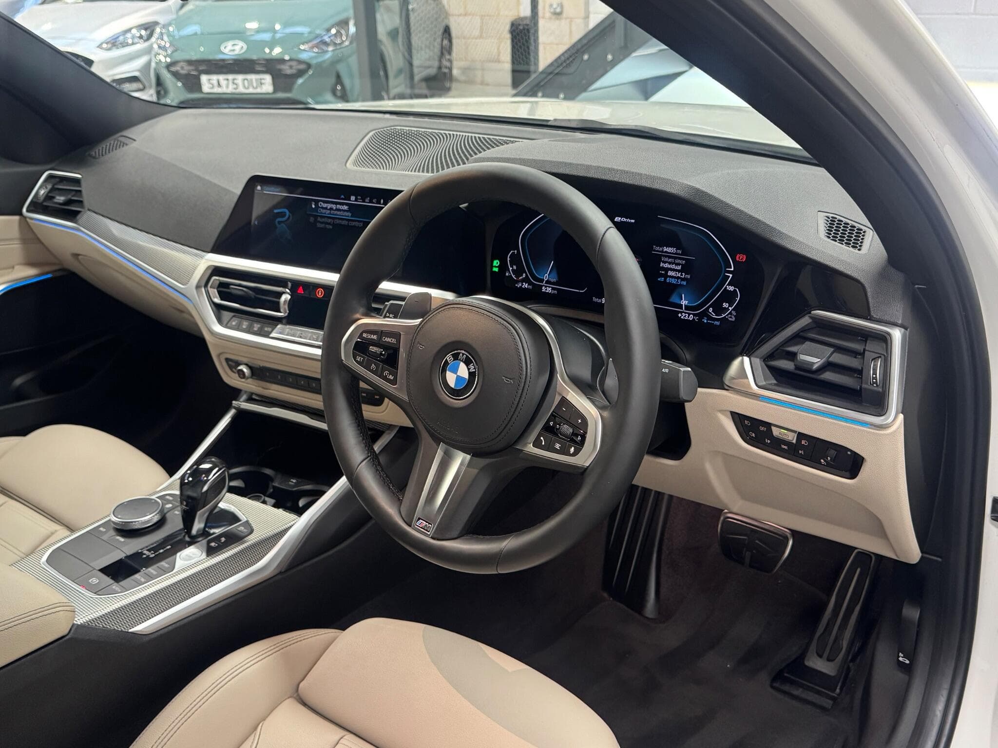 2020 BMW 3 Series - Thumbnail 61