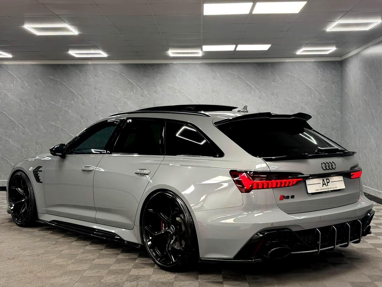 2020 Audi RS6 Avant - Thumbnail 36