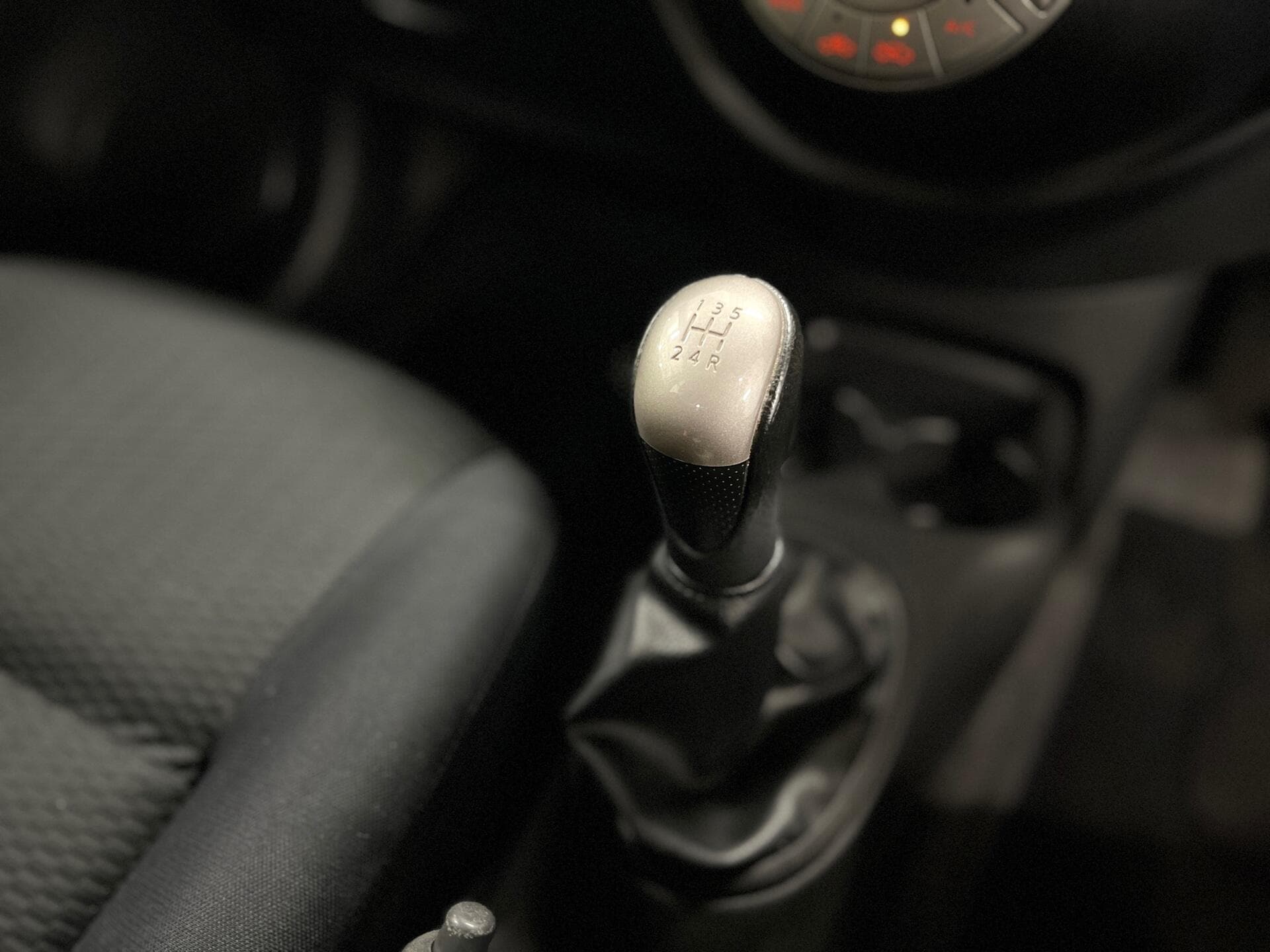 2011 Nissan Micra - Thumbnail 31