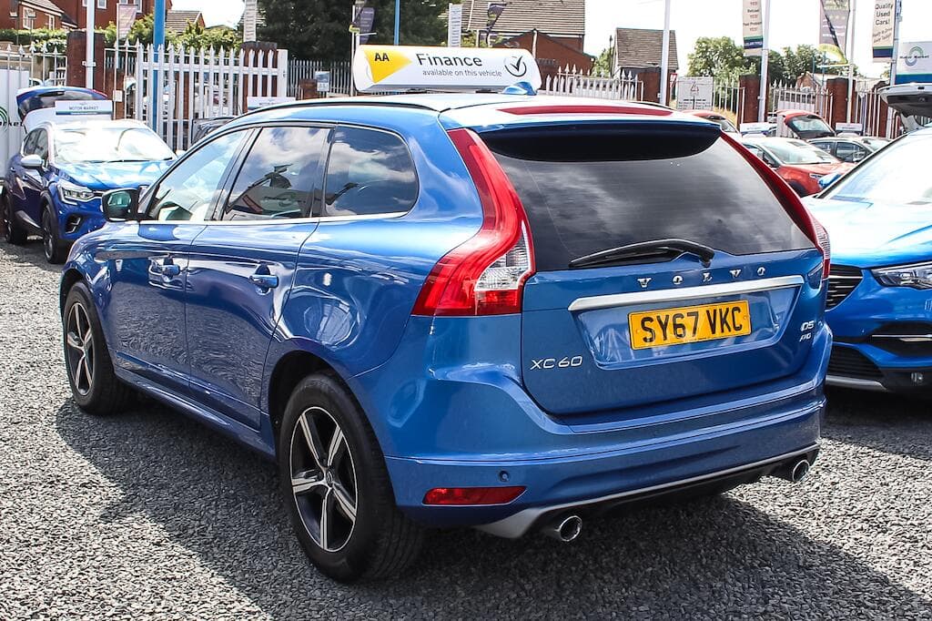 2017 Volvo XC60 - Thumbnail 6