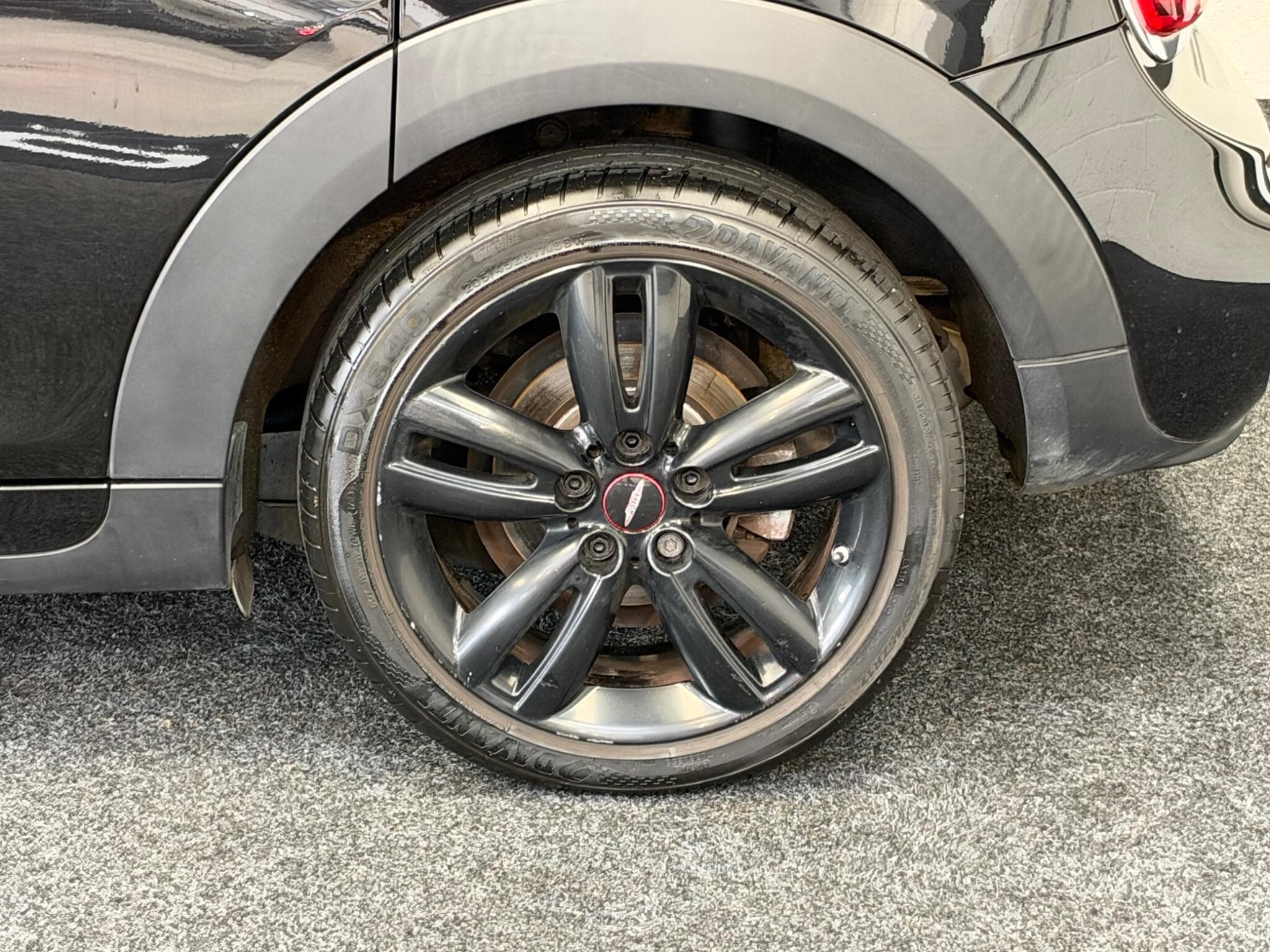 2018 MINI Hatch - Thumbnail 29