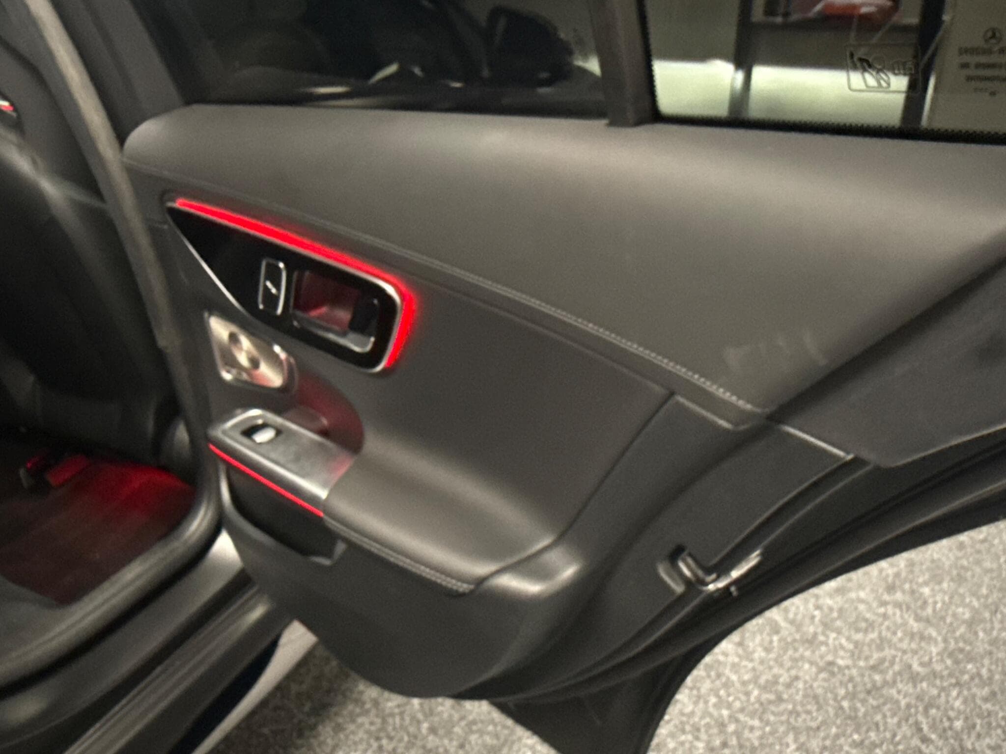 2025 Mercedes-Benz C Class - Thumbnail 46