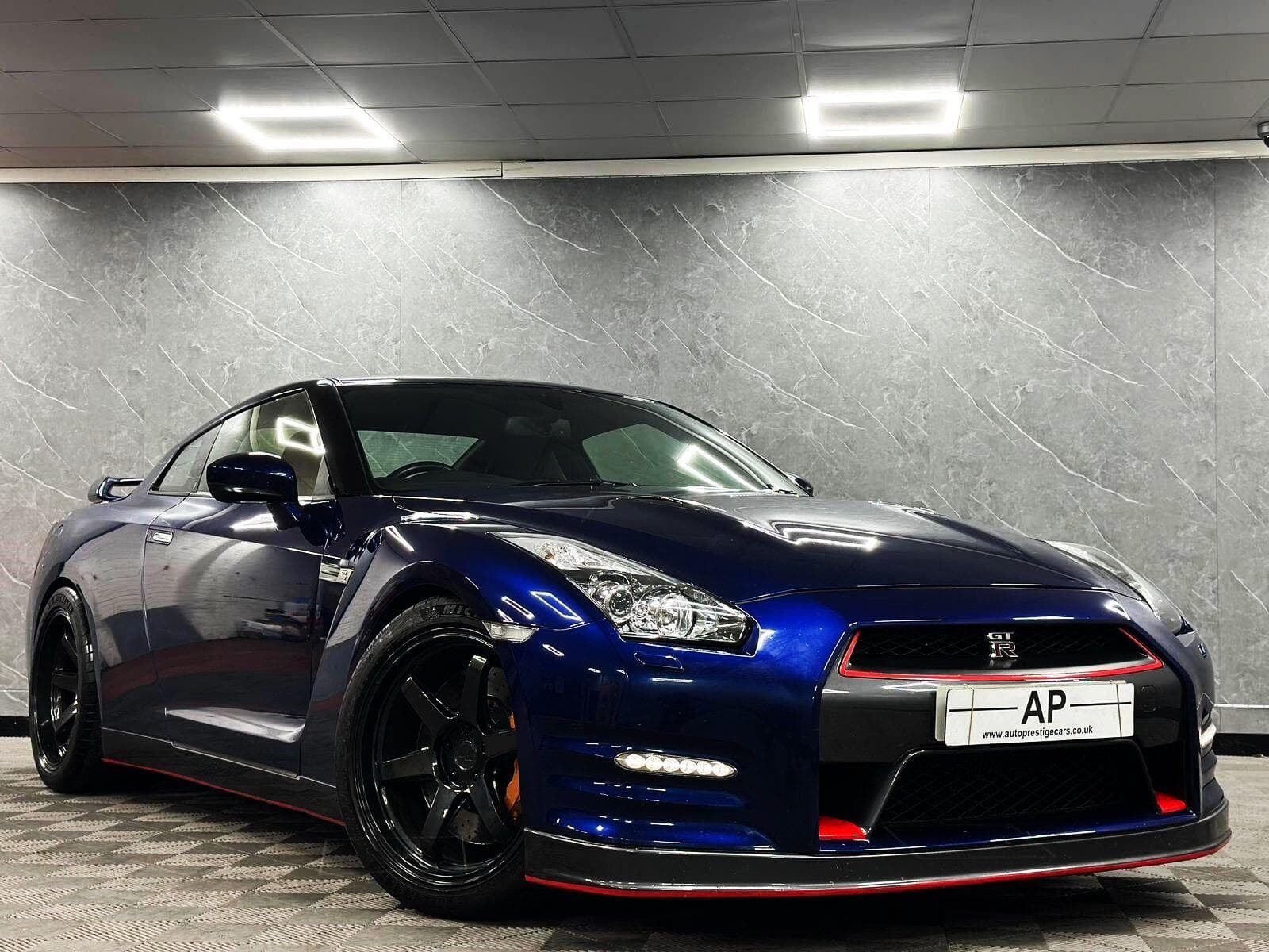 2012 Nissan GT-R - Thumbnail 13