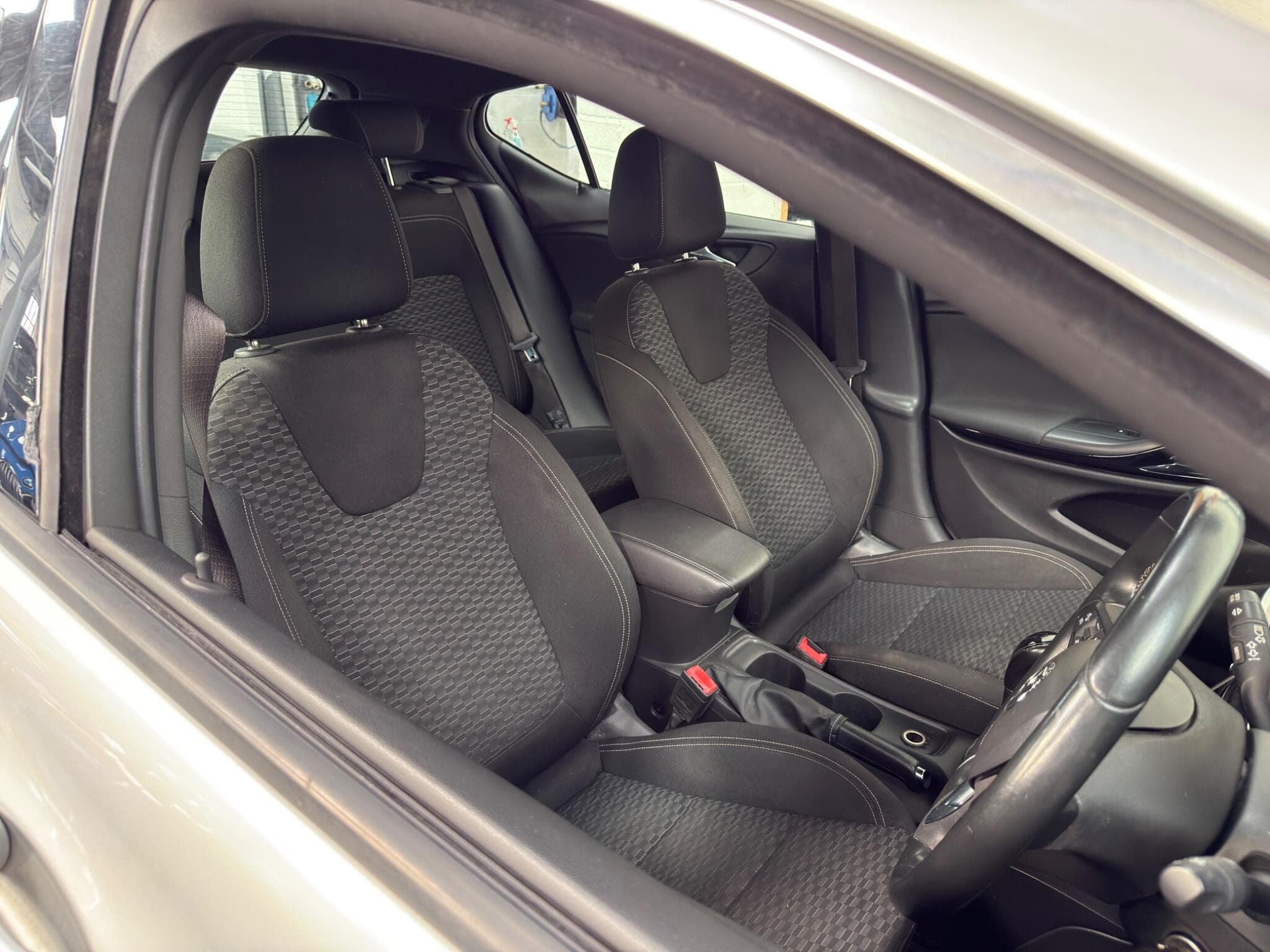 2016 Vauxhall Astra - Thumbnail 16