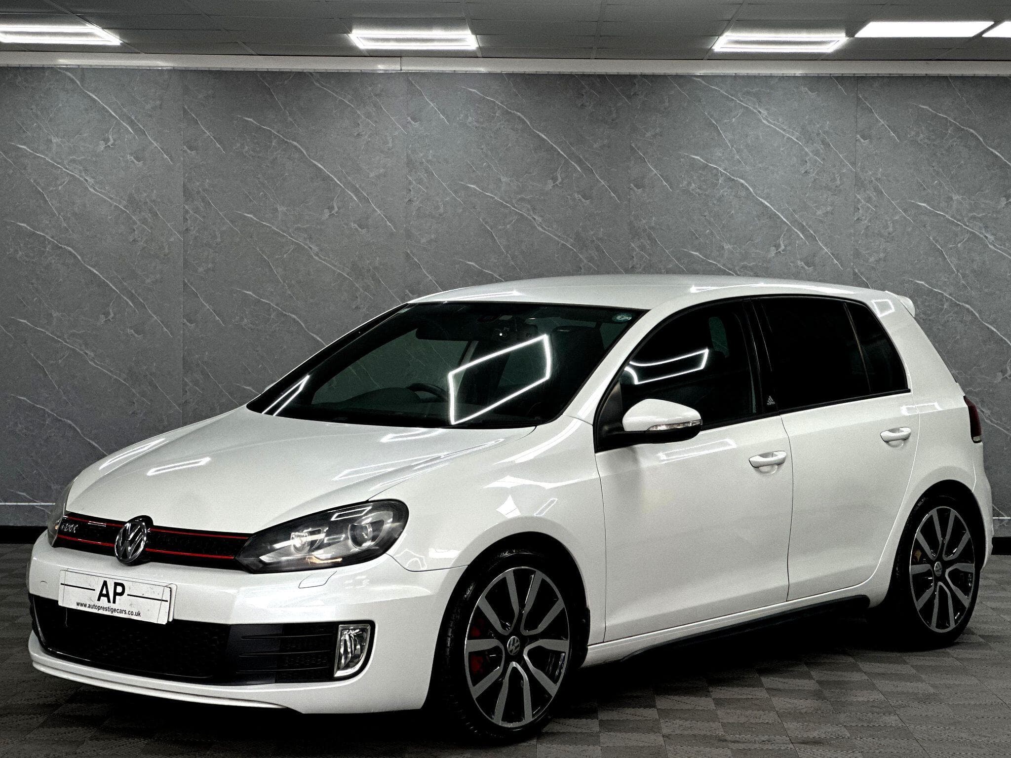 2011 Volkswagen Golf - Thumbnail 8