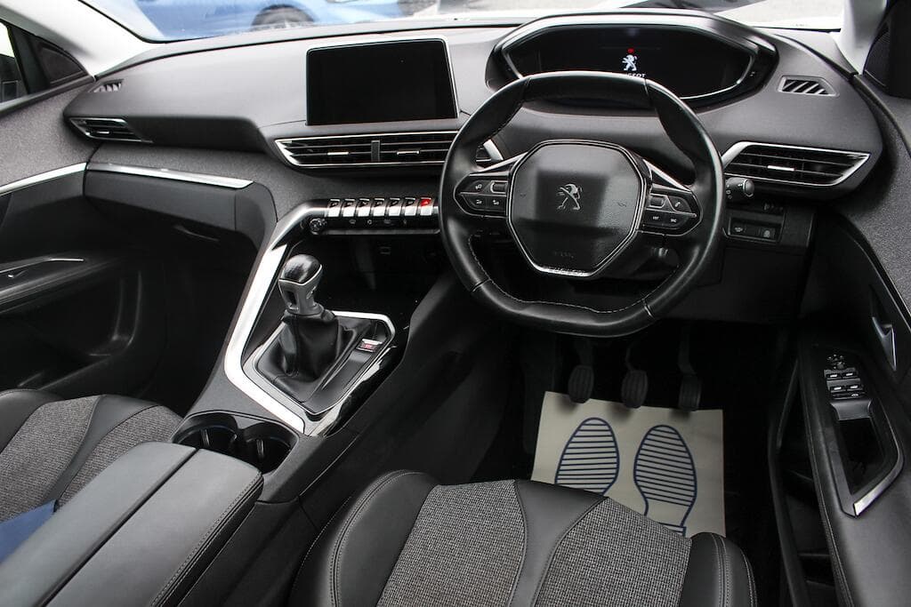 2020 Peugeot 3008 - Thumbnail 16