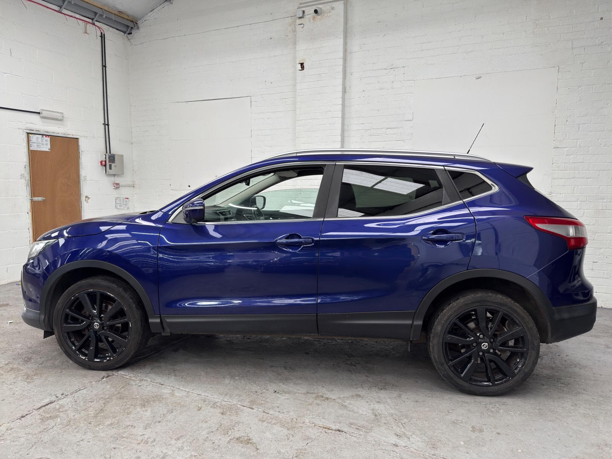 2016 Nissan Qashqai - Thumbnail 5