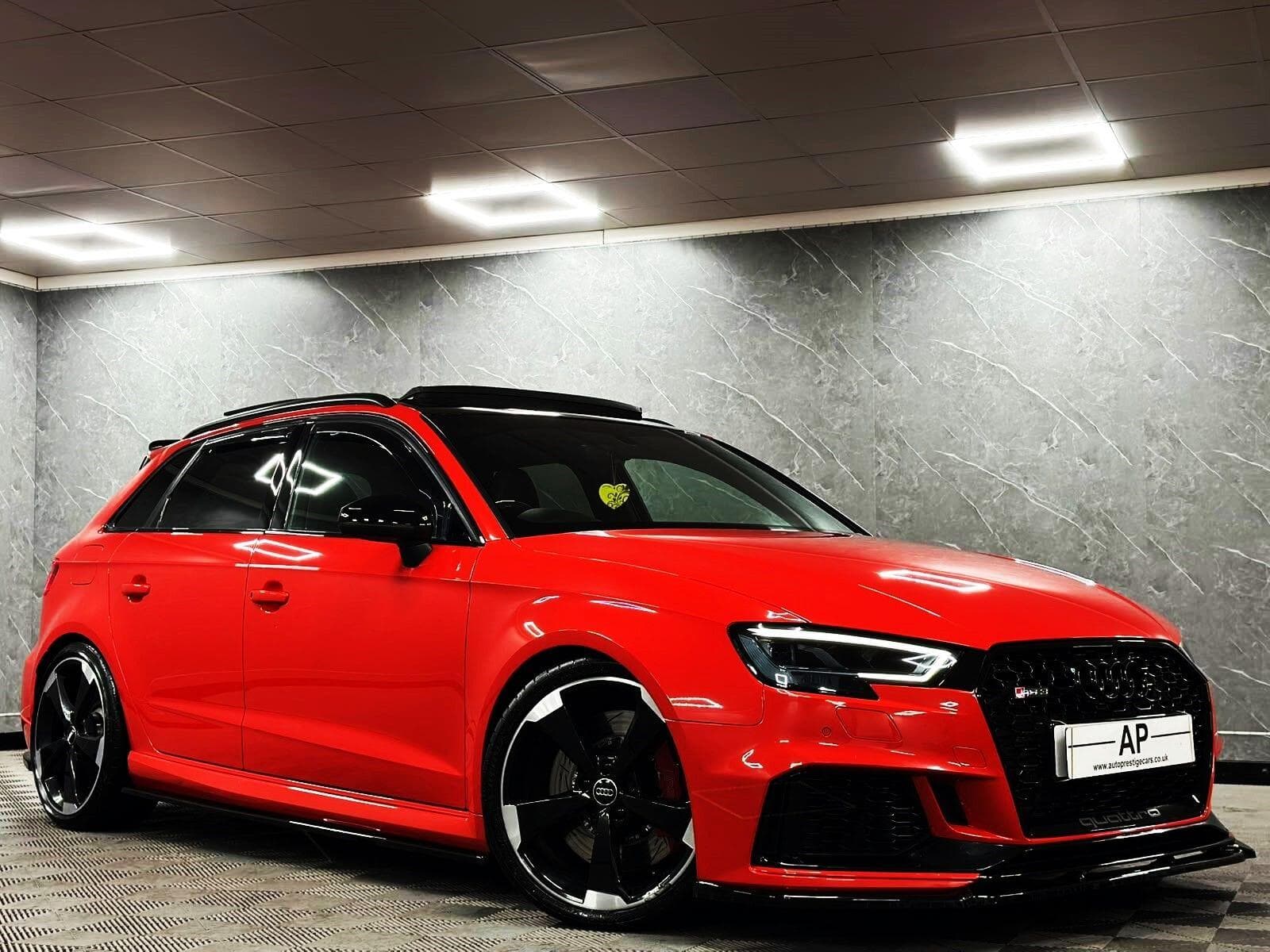 2018 Audi RS3 - Image 2