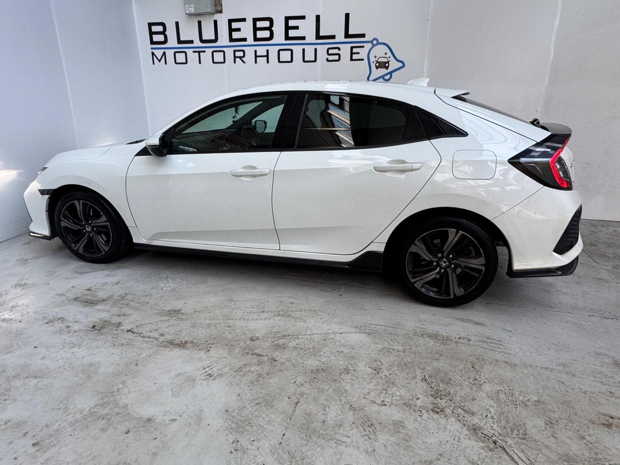 2017 Honda Civic - Thumbnail 8