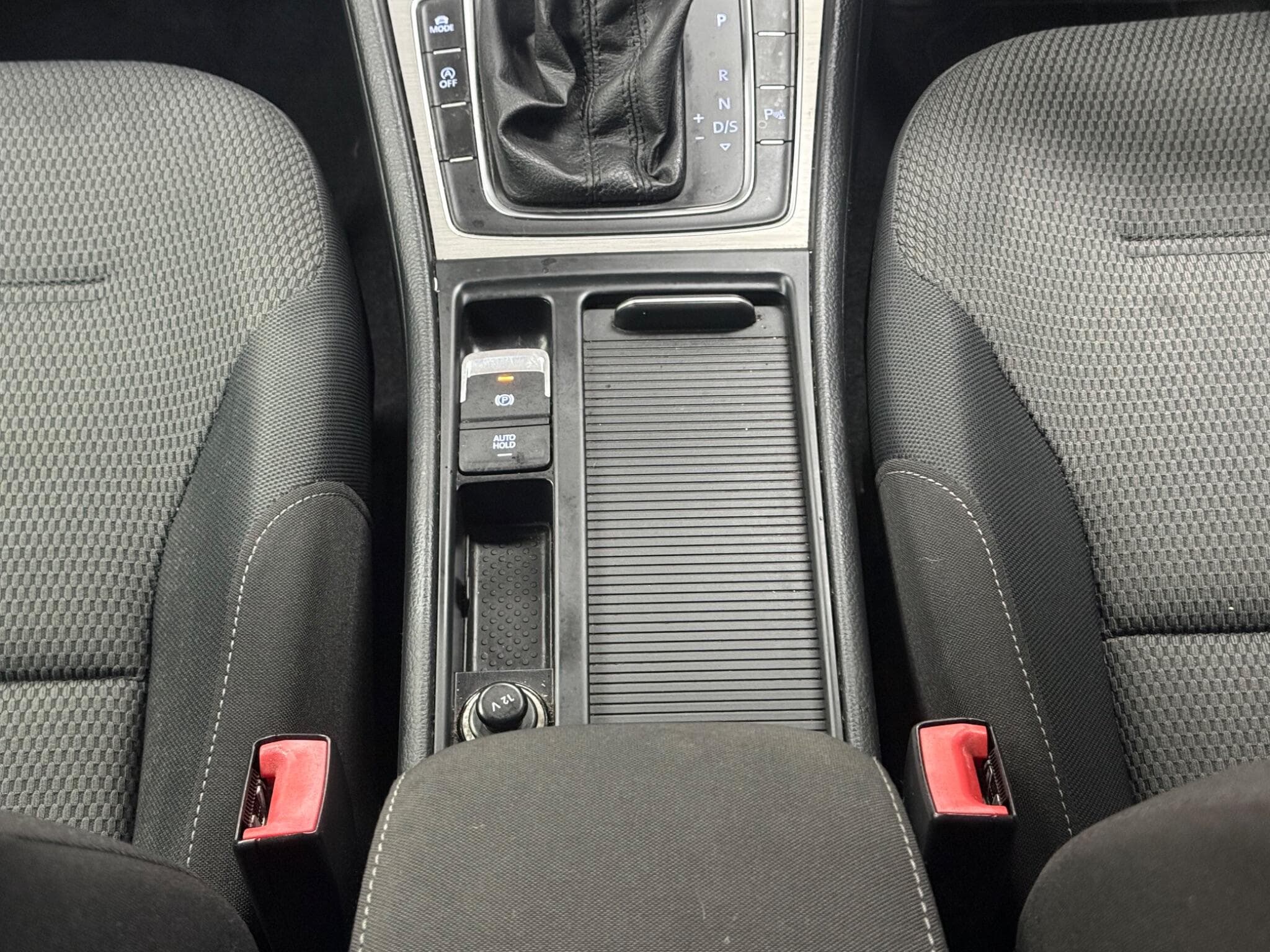 2014 Volkswagen Golf - Thumbnail 20