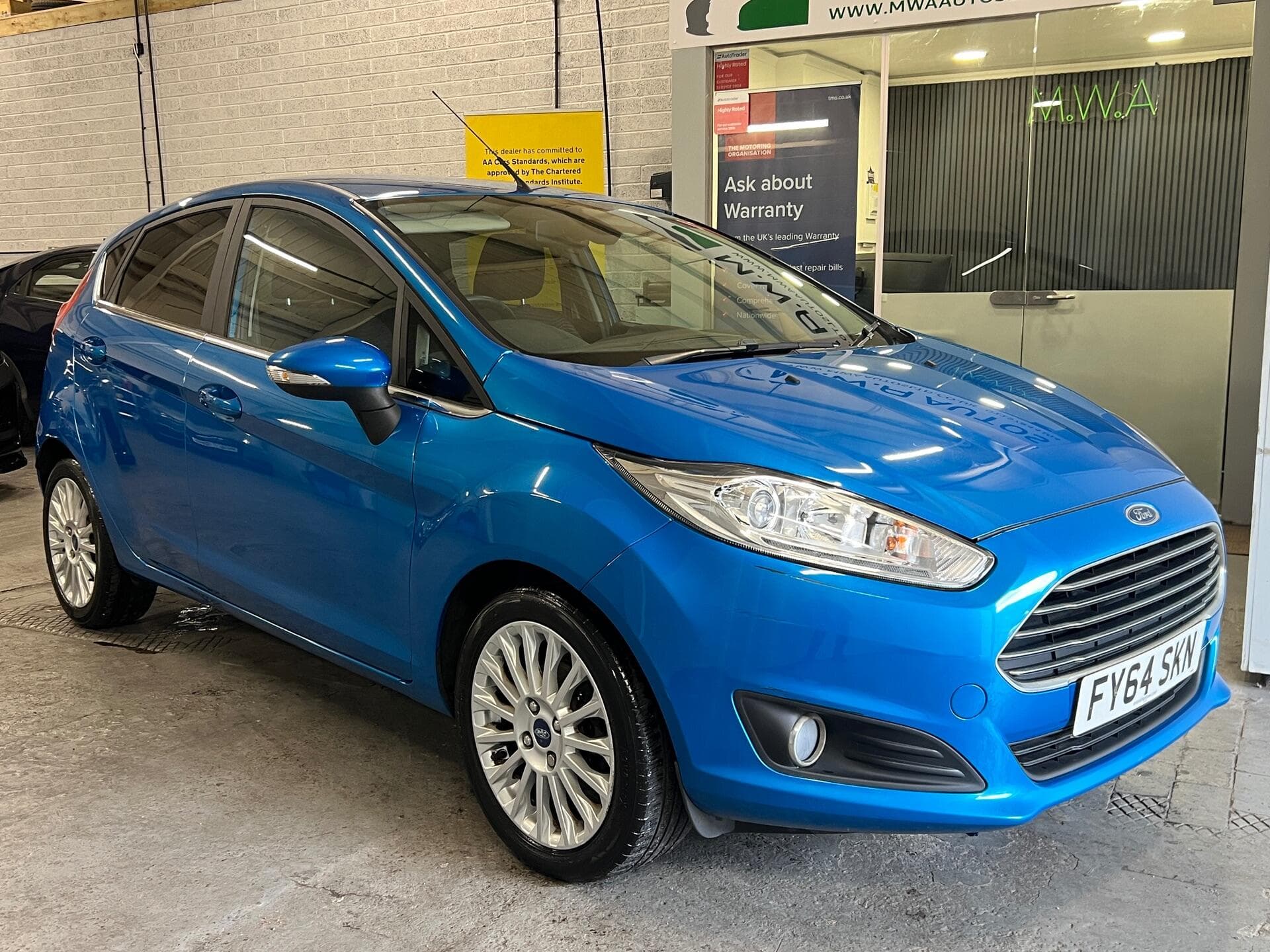 2014 Ford Fiesta - Thumbnail 5