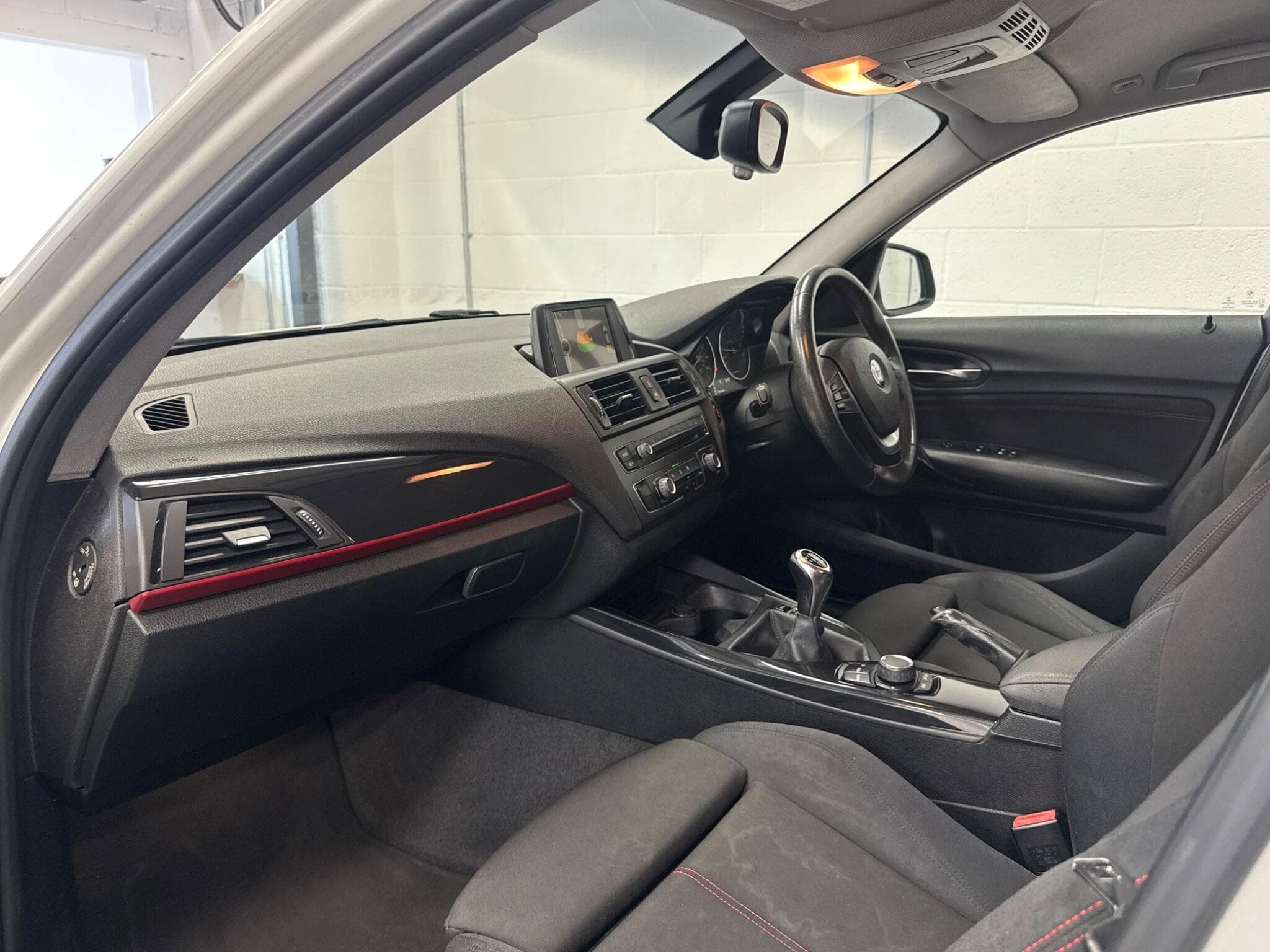2014 BMW 1 Series - Thumbnail 14
