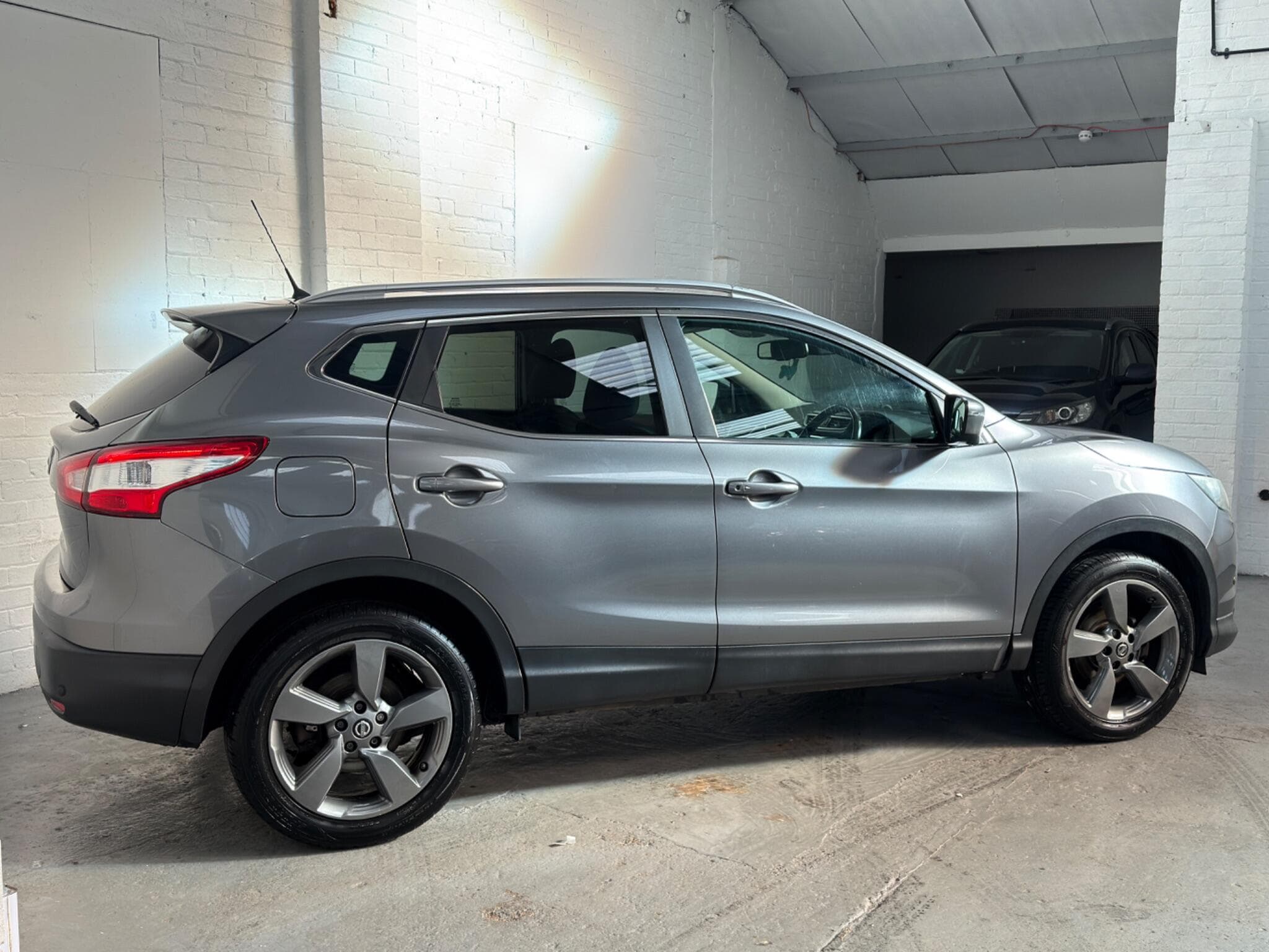 2014 Nissan Qashqai - Thumbnail 9