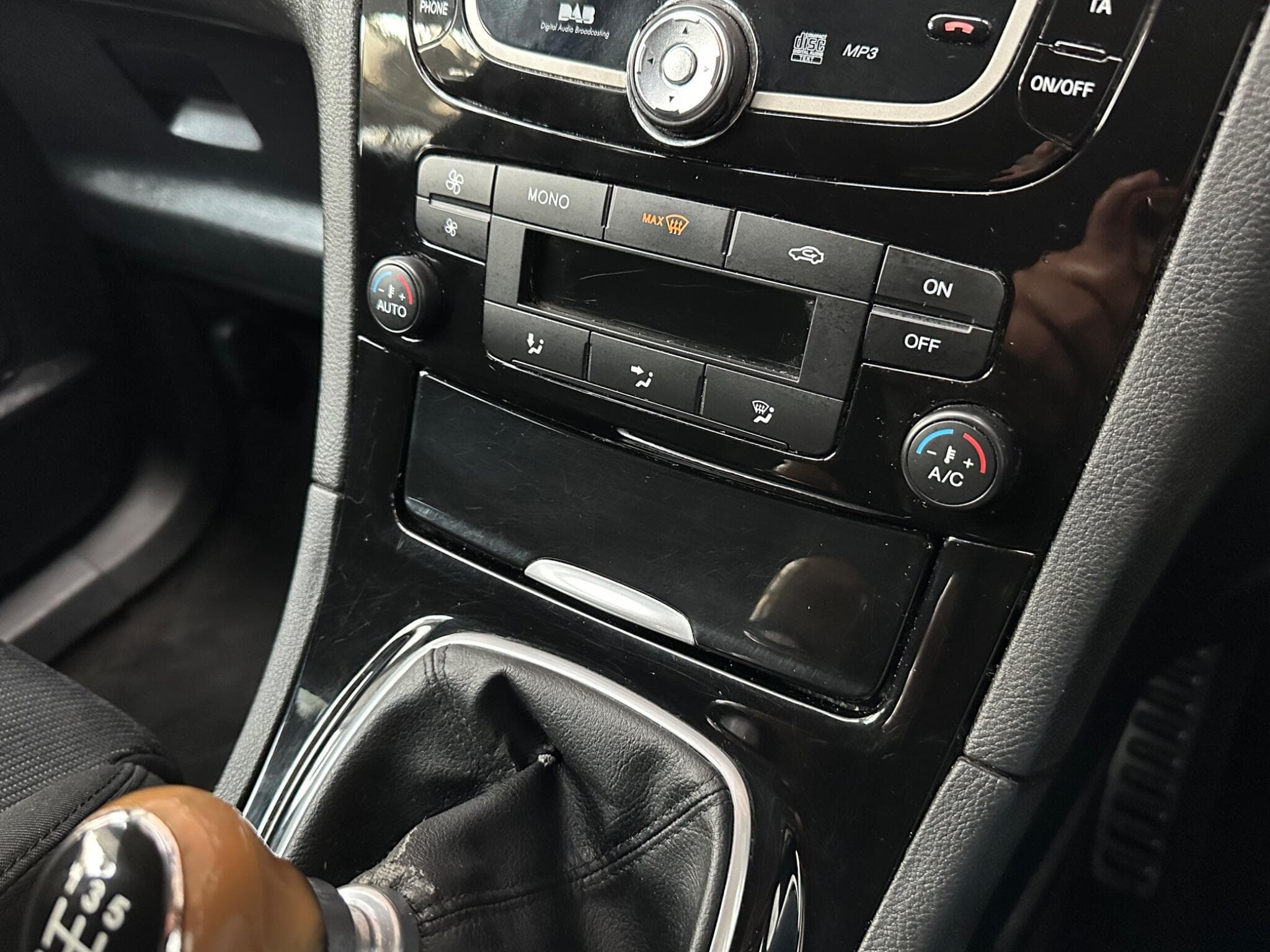 2013 Ford S-Max - Thumbnail 17
