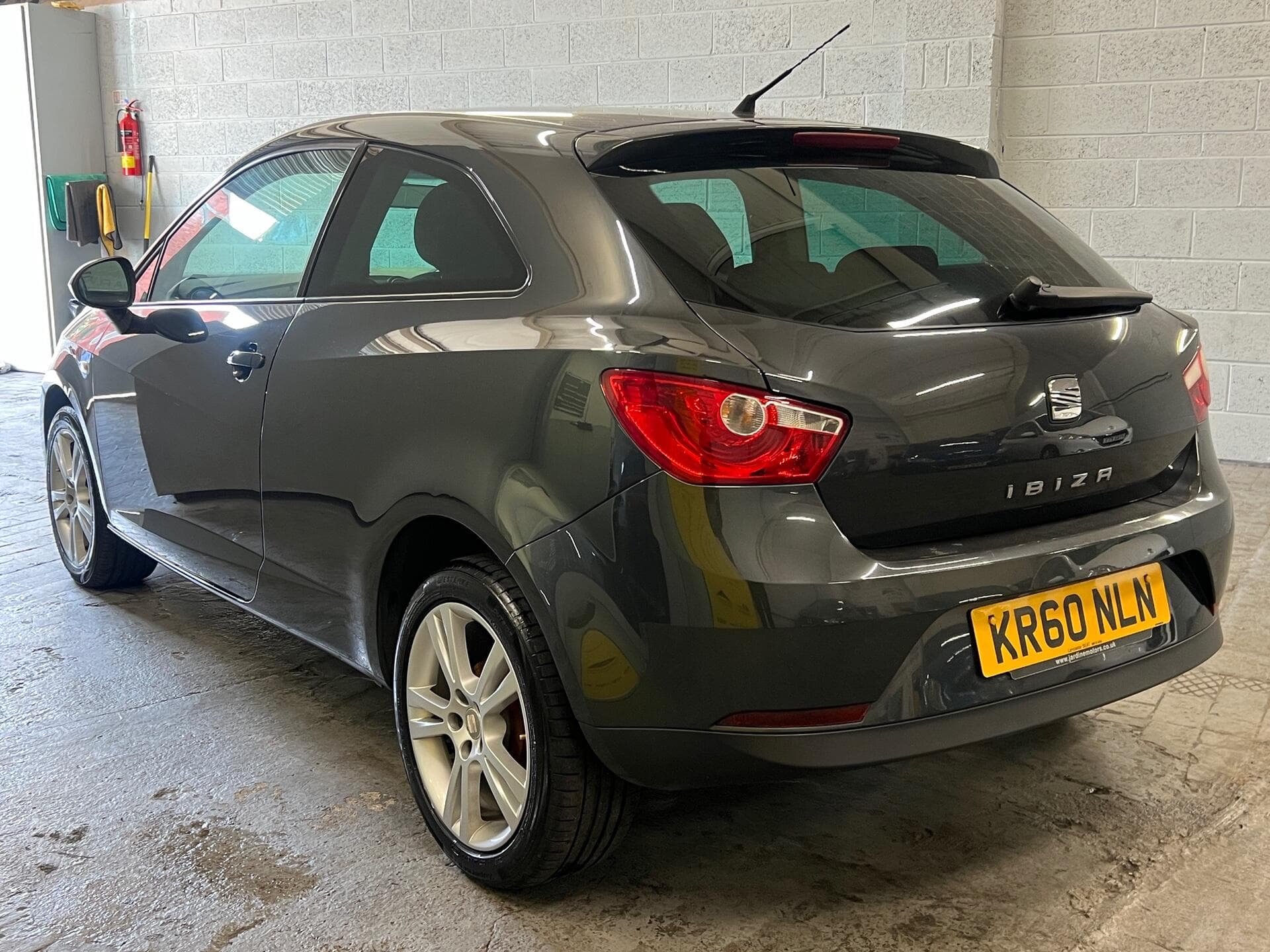2011 SEAT Ibiza - Thumbnail 7