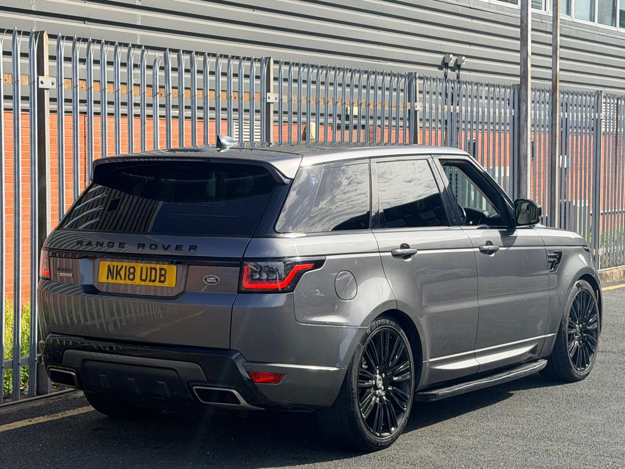 2018 Land Rover Range Rover Sport - Image 3