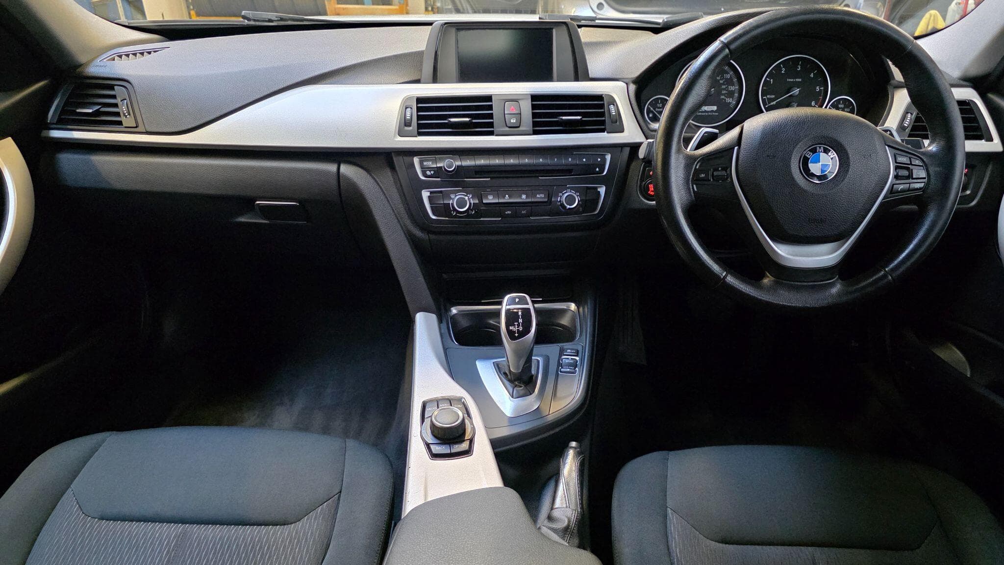 2019 BMW 3 Series - Thumbnail 11