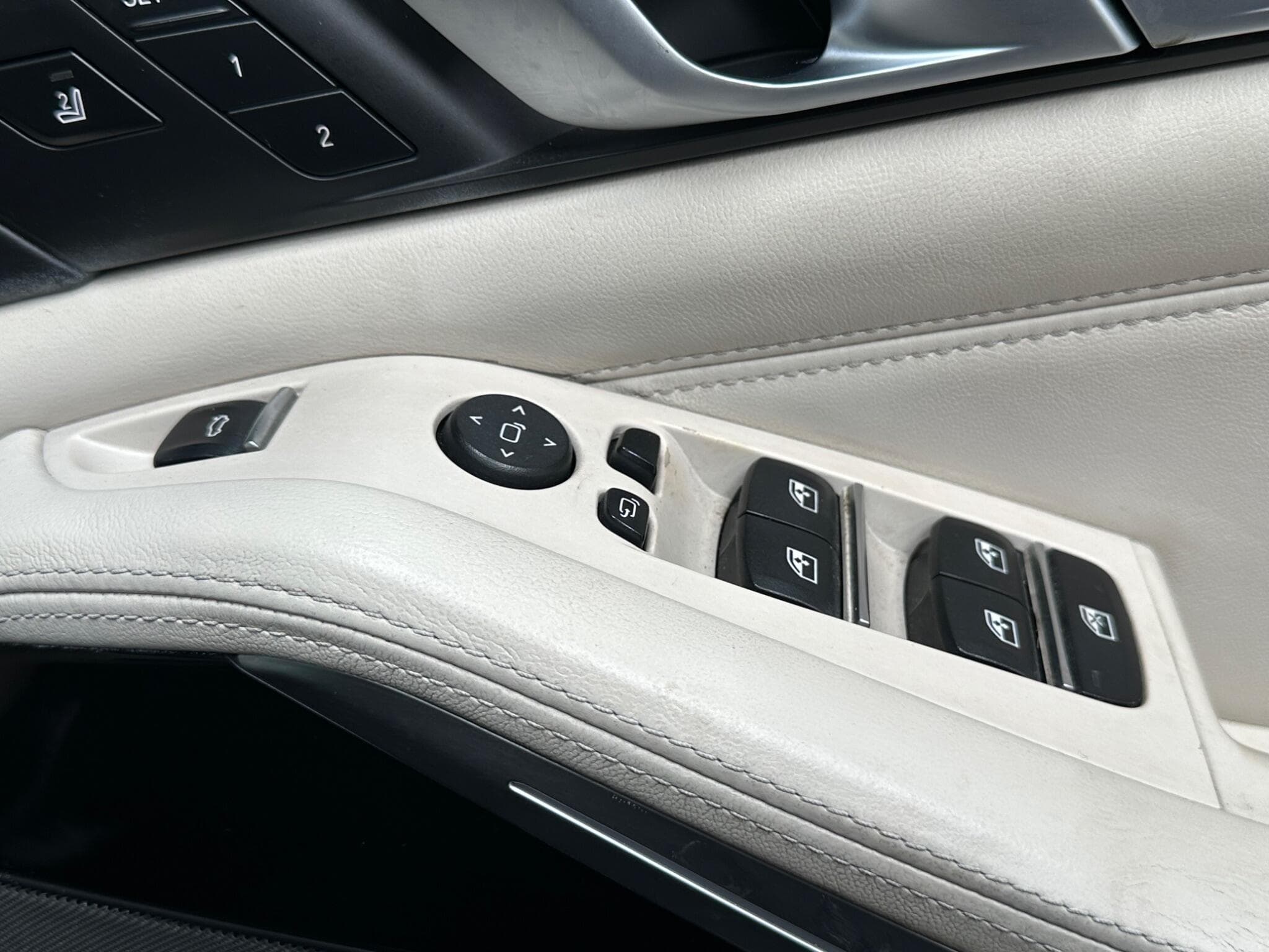 2018 BMW X5 - Thumbnail 19