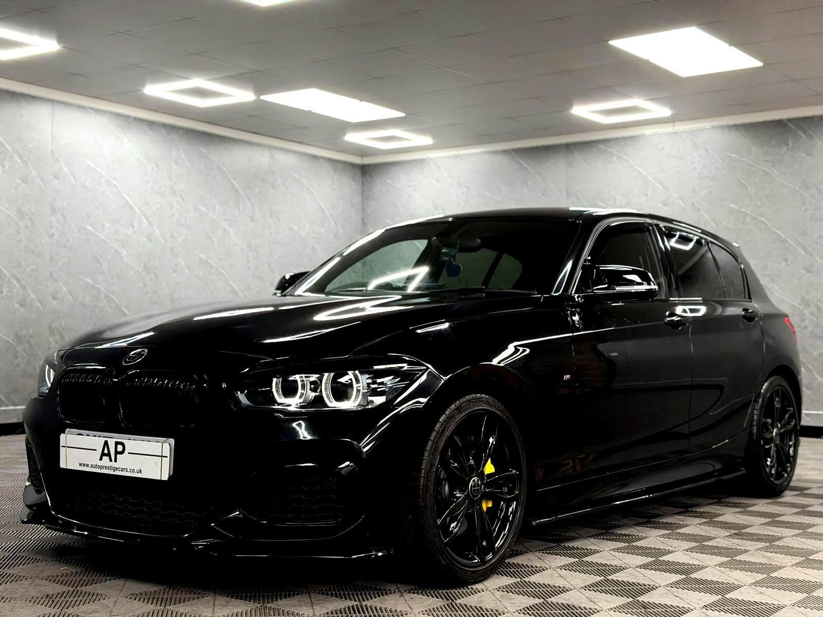 2017 BMW 1 Series - Thumbnail 17