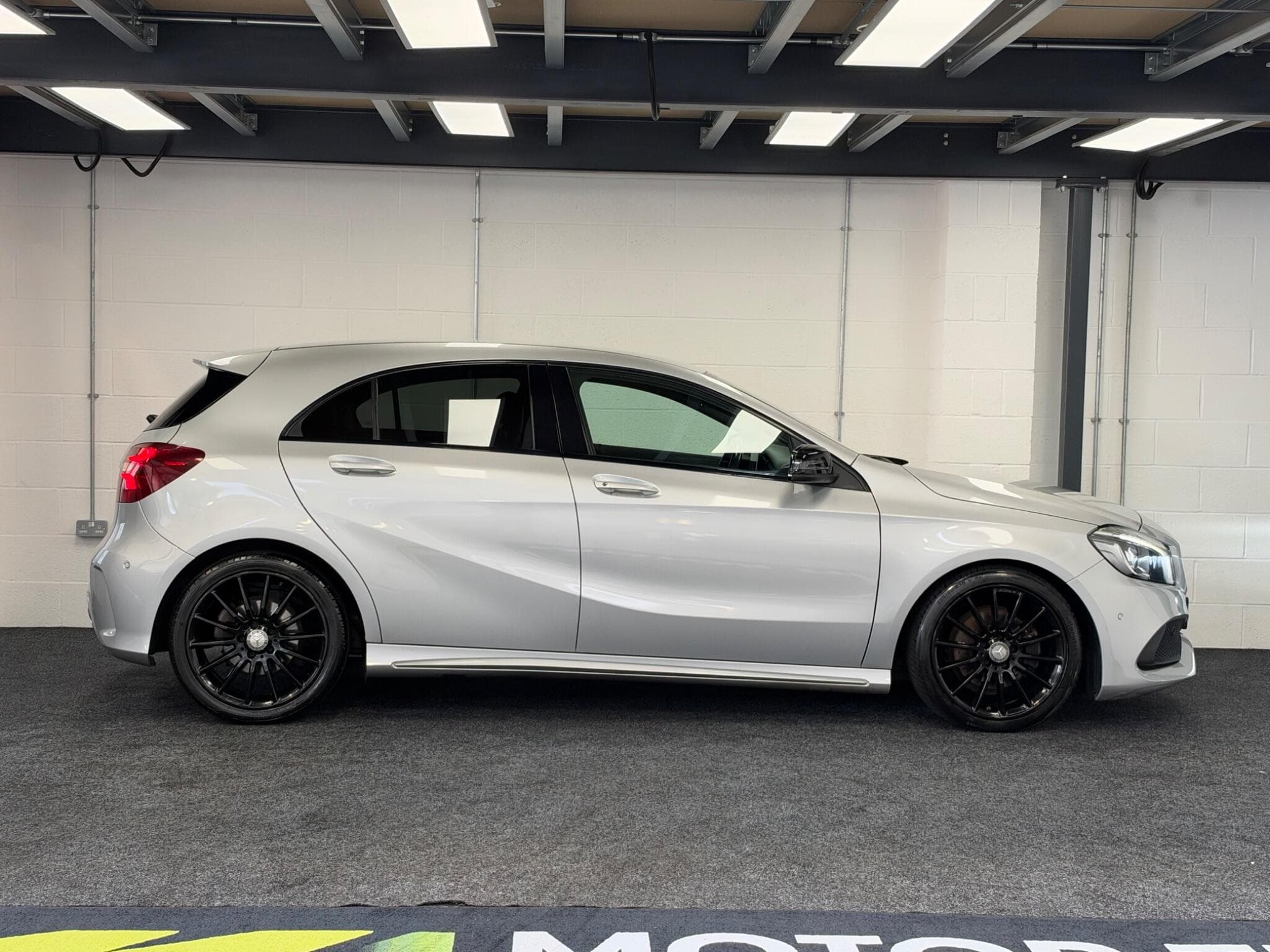 2016 Mercedes-Benz A Class - Thumbnail 12