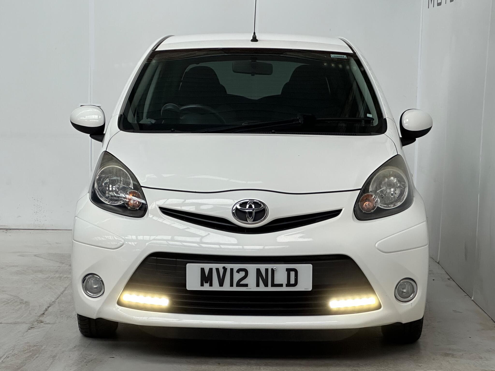 2012 Toyota AYGO - Image 2