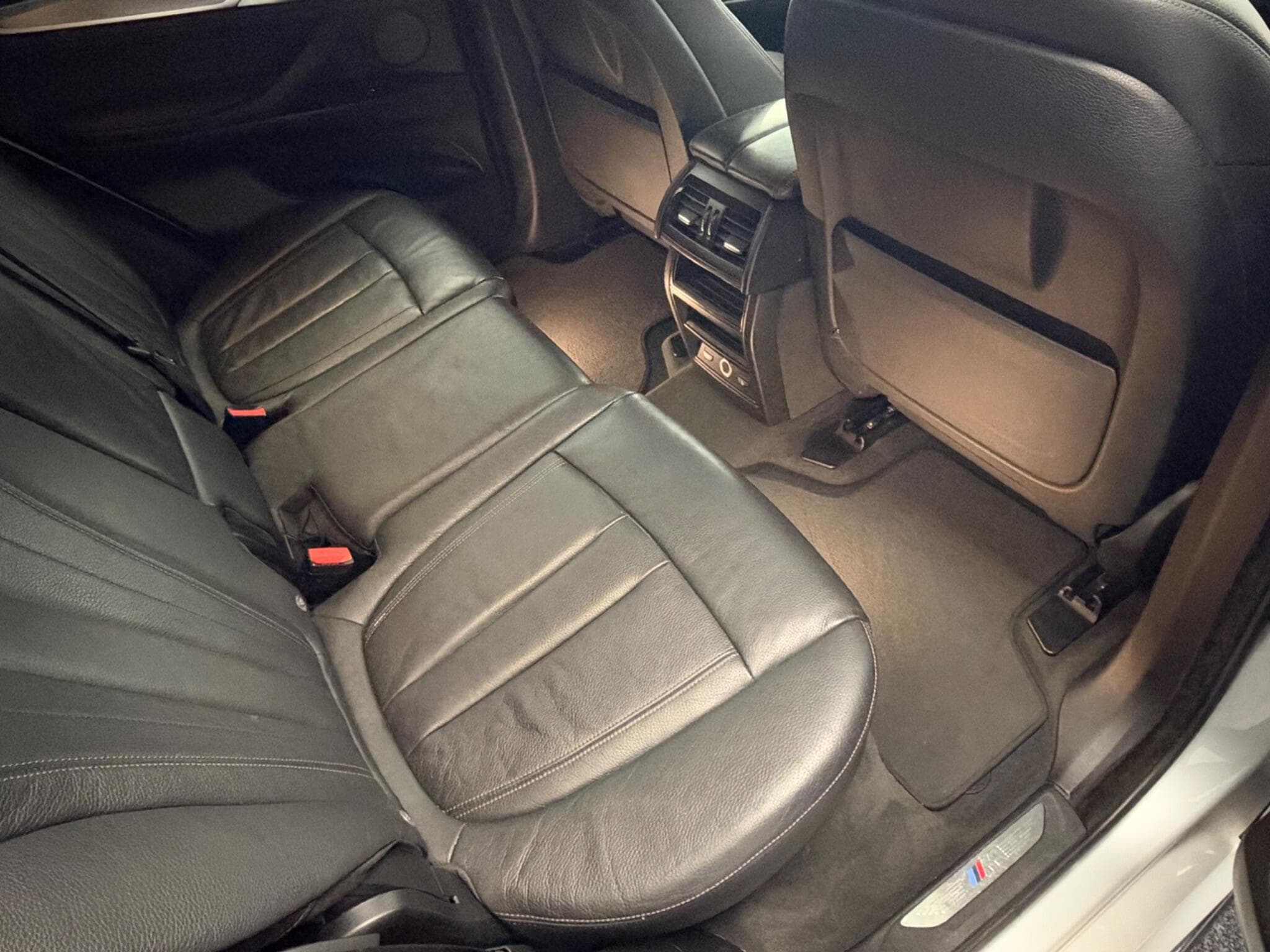 2017 BMW X5 - Thumbnail 23