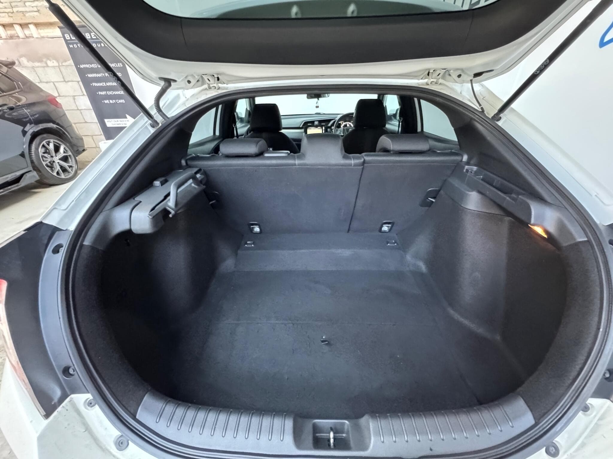 2017 Honda Civic - Thumbnail 25