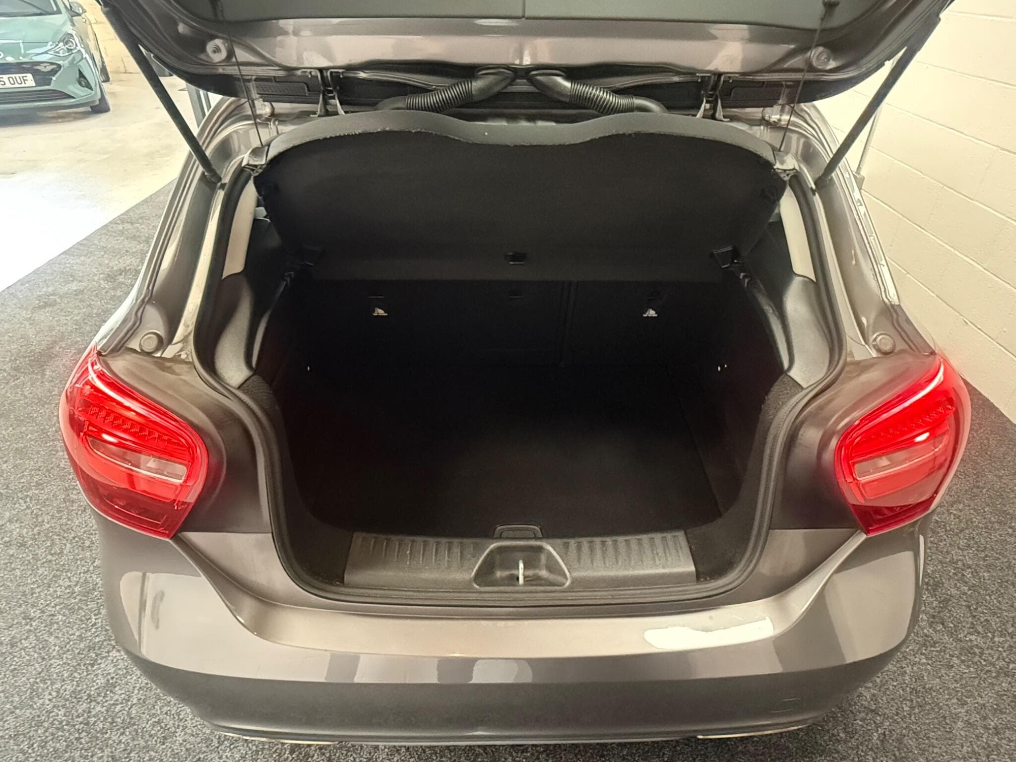 2017 Mercedes-Benz A Class - Thumbnail 29