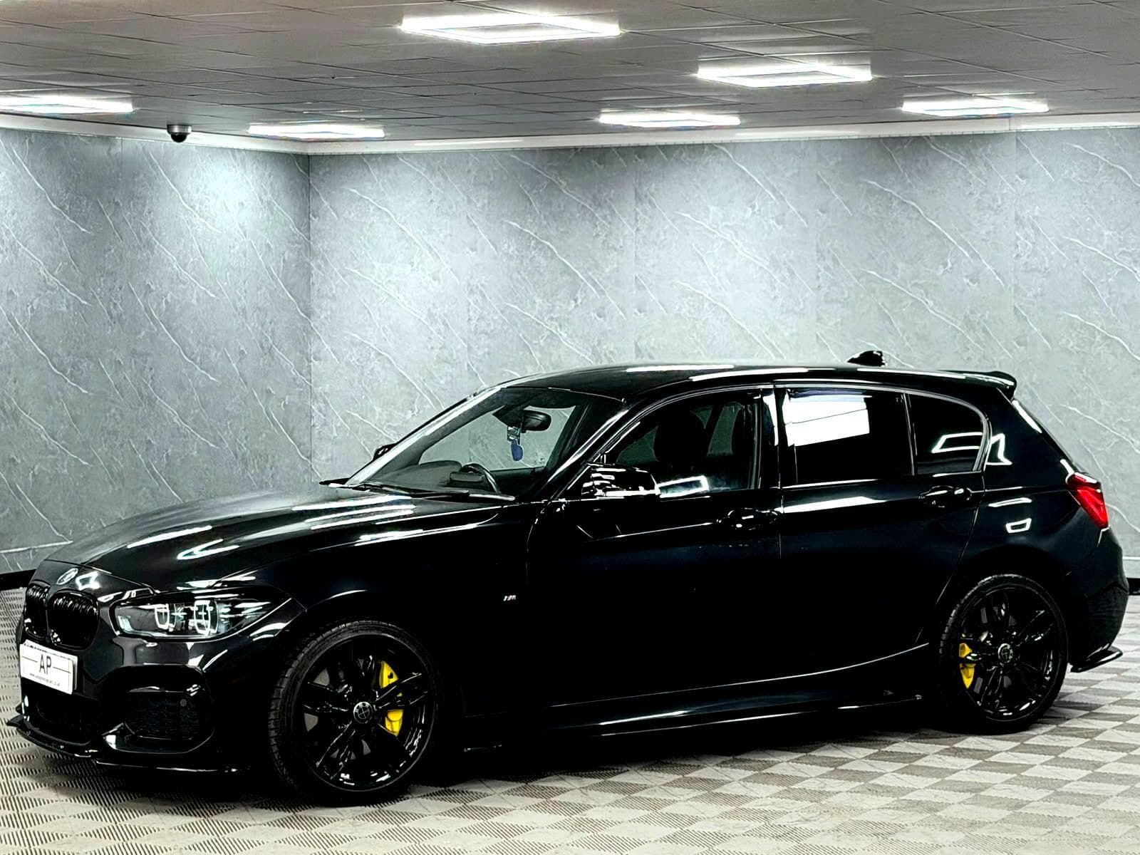 2017 BMW 1 Series - Thumbnail 13
