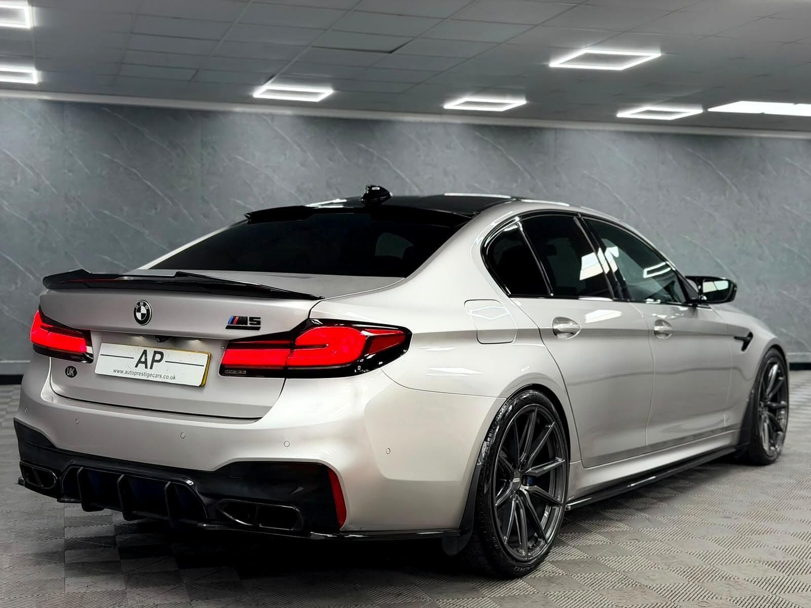 2019 BMW M5 - Thumbnail 30