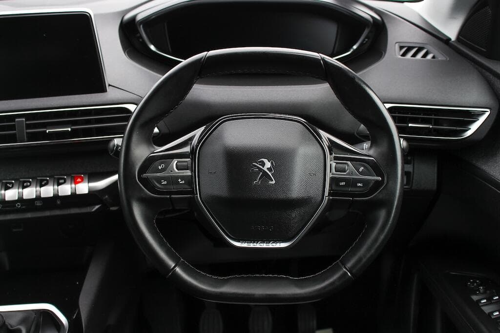 2020 Peugeot 3008 - Thumbnail 23