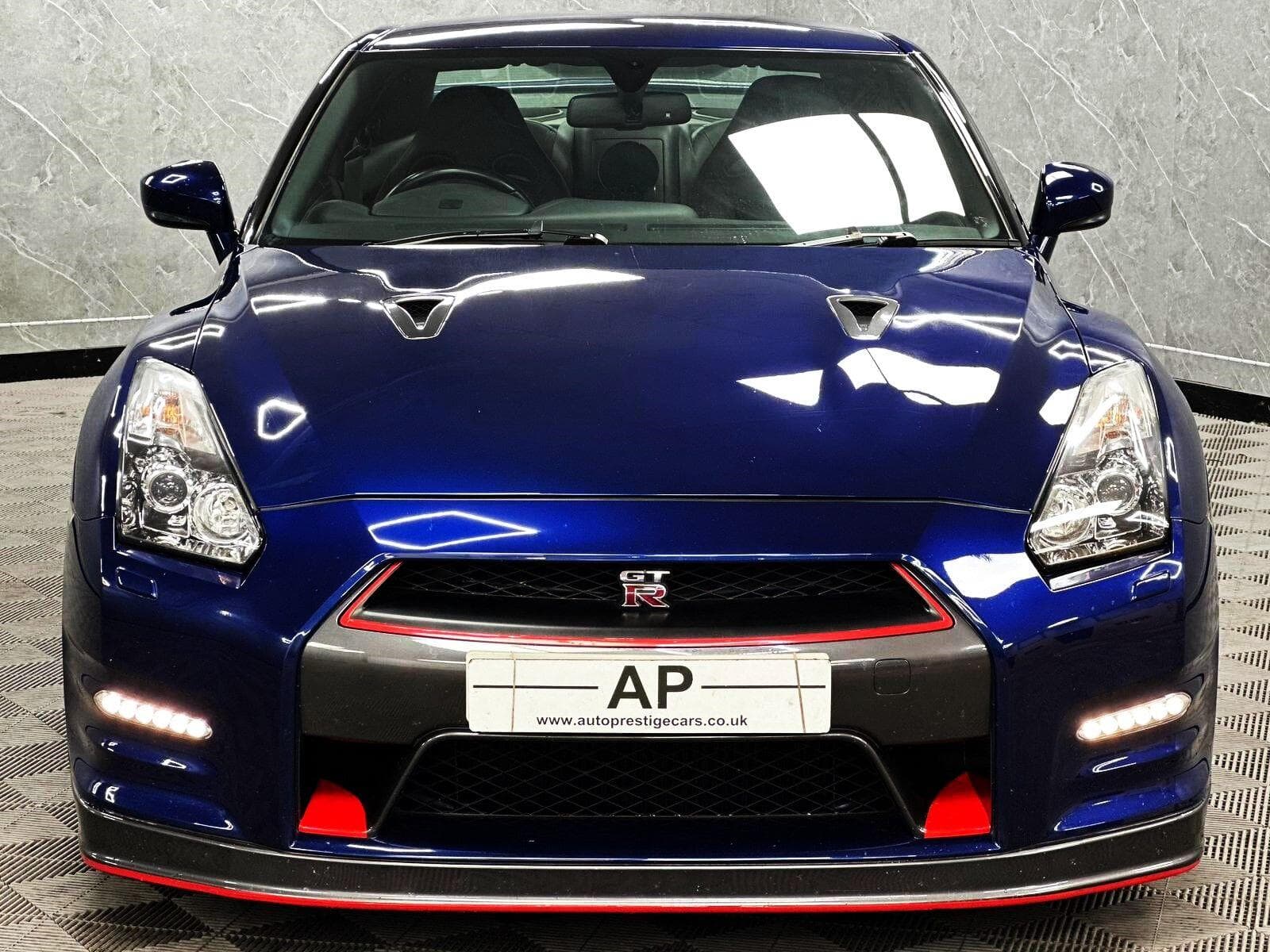 2012 Nissan GT-R - Thumbnail 22