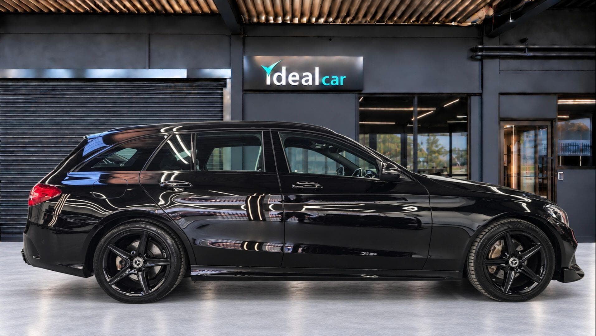 2017 Mercedes-Benz C Class - Thumbnail 8