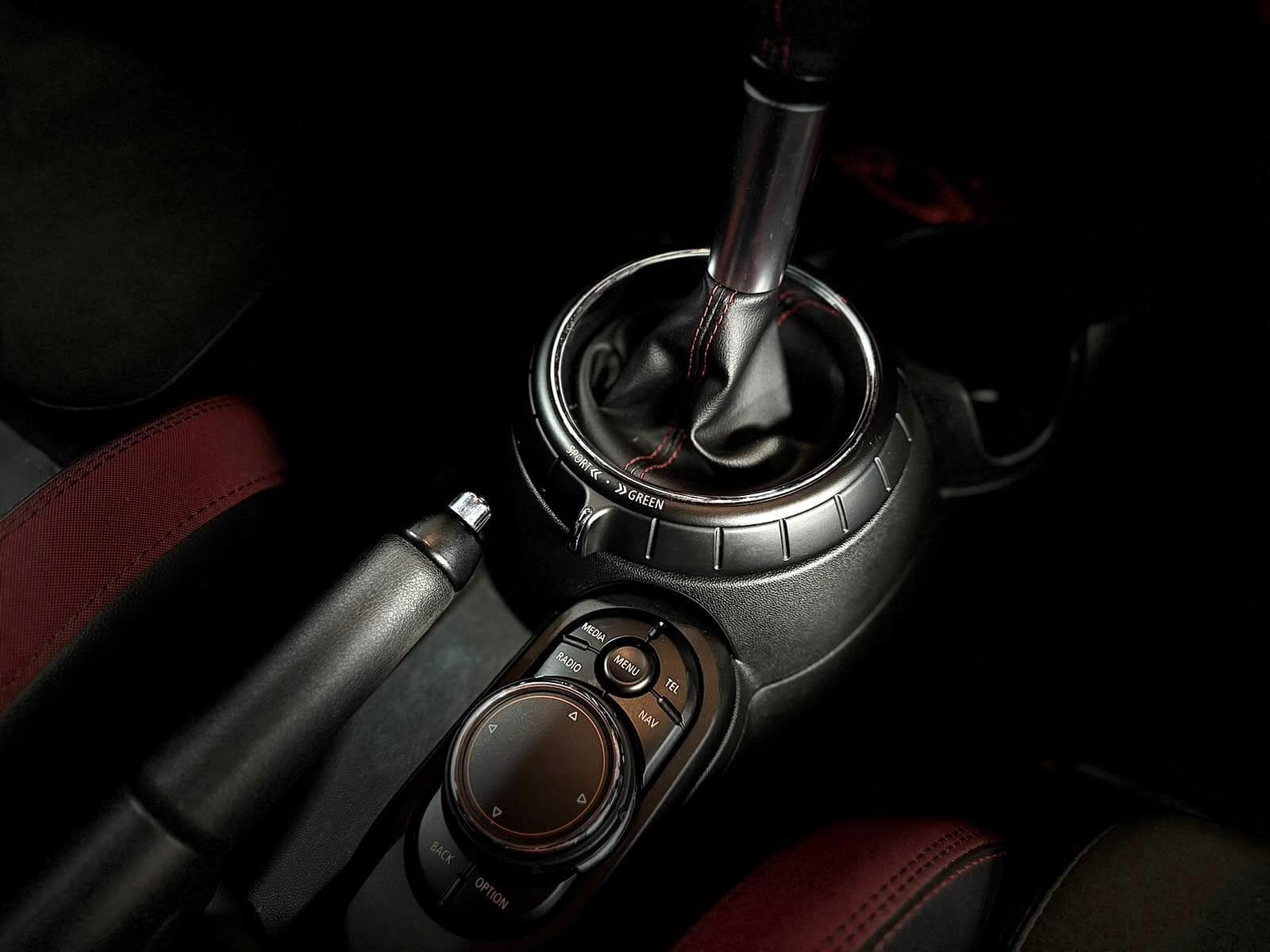 2015 MINI Hatch - Thumbnail 59
