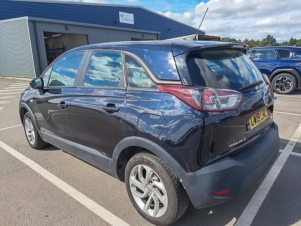 2019 Vauxhall Crossland X - Thumbnail 8