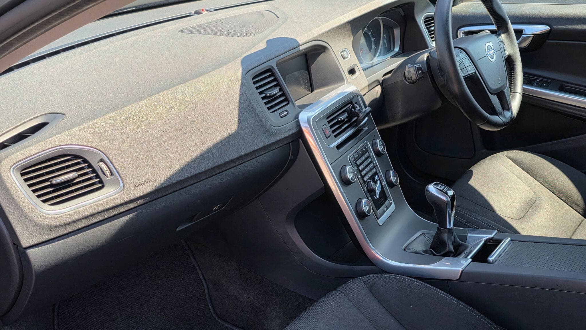 2017 Volvo S60 - Thumbnail 12