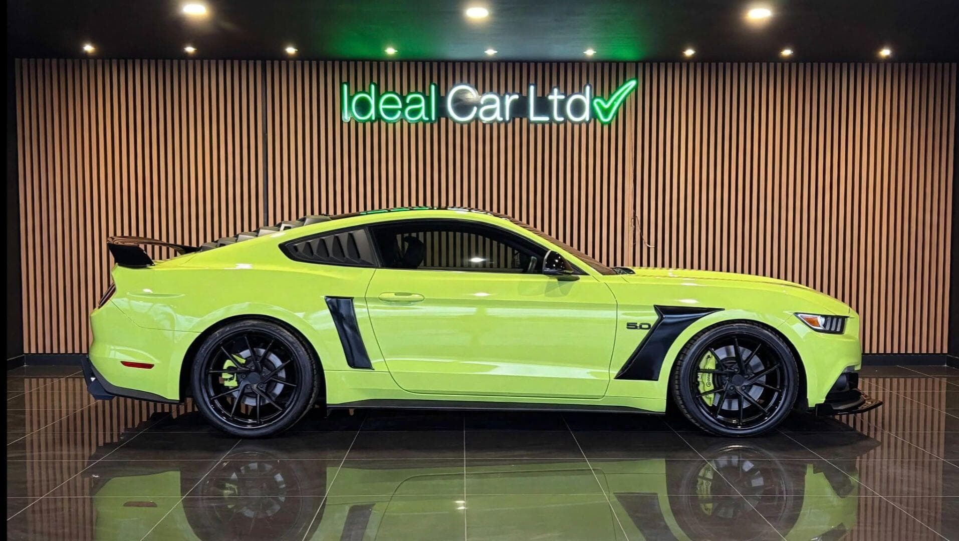 2016 Ford Mustang - Thumbnail 7