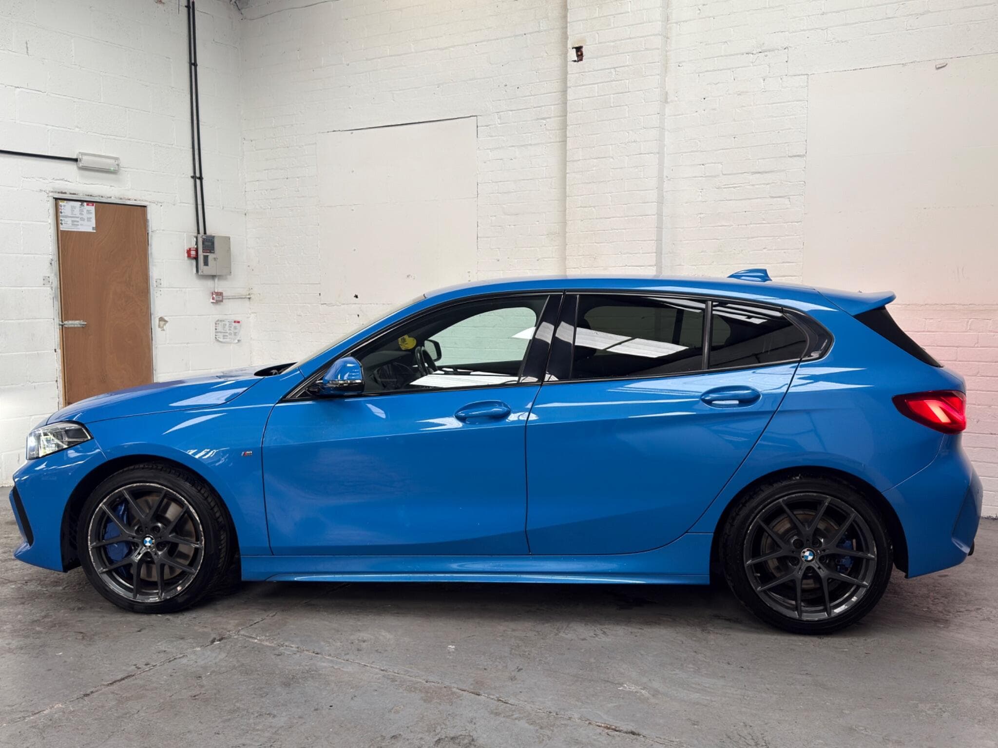 2020 BMW 1 Series - Thumbnail 9