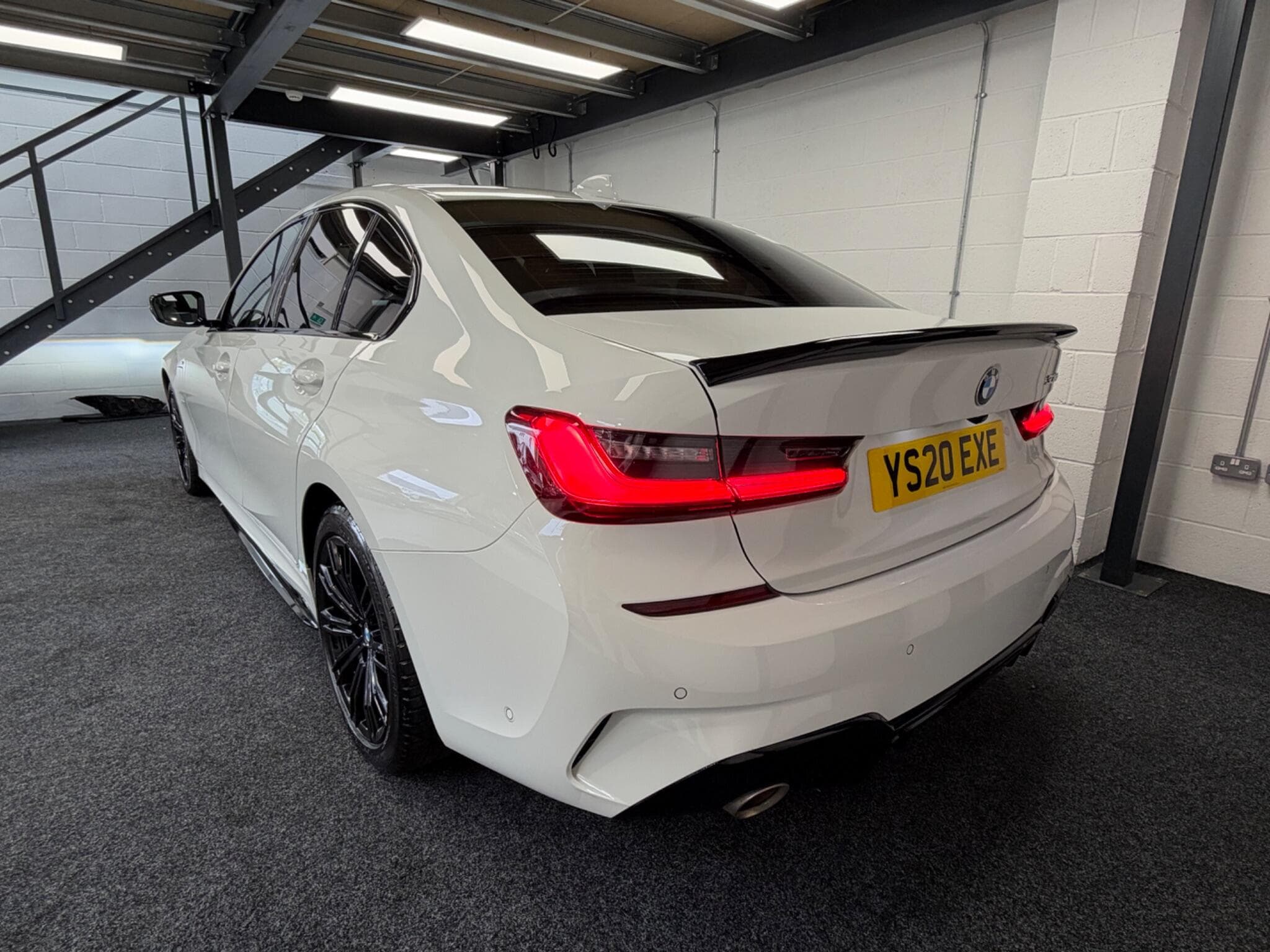 2020 BMW 3 Series - Thumbnail 10