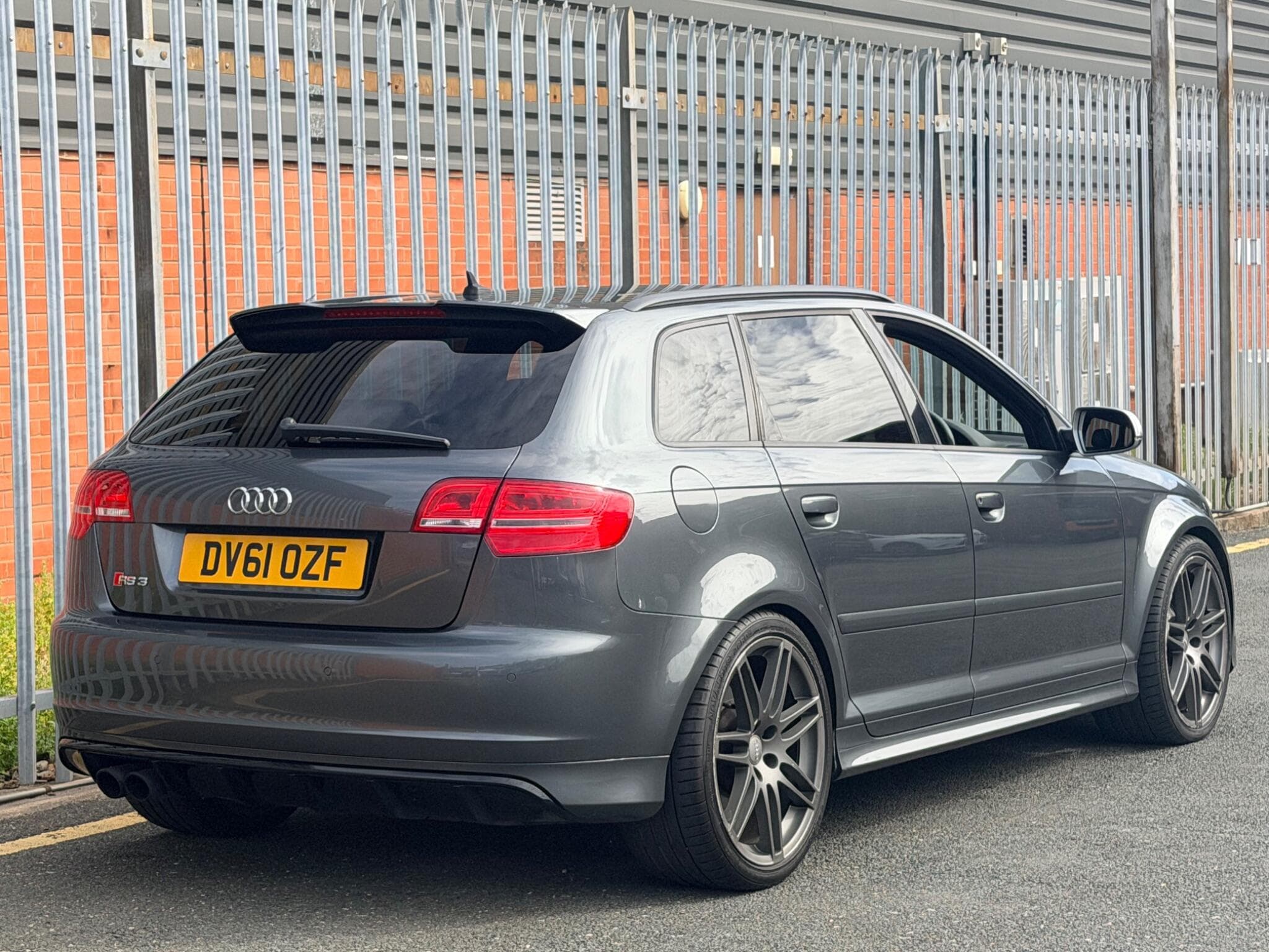 2011 Audi RS3 - Image 3