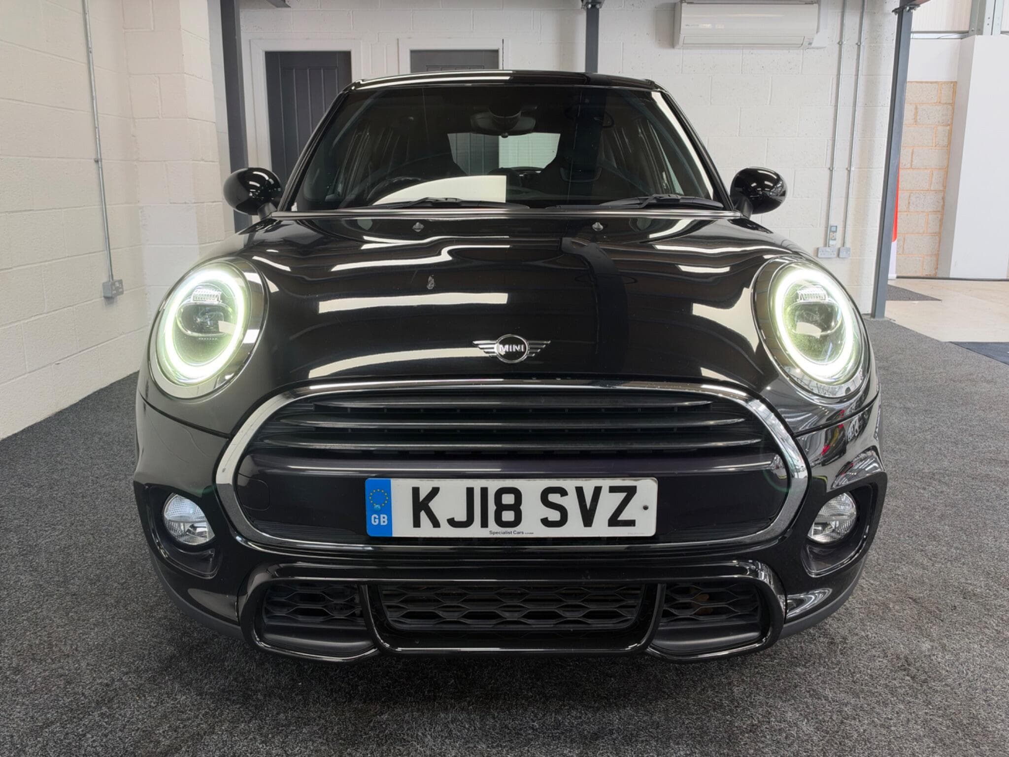 2018 MINI Hatch - Image 3
