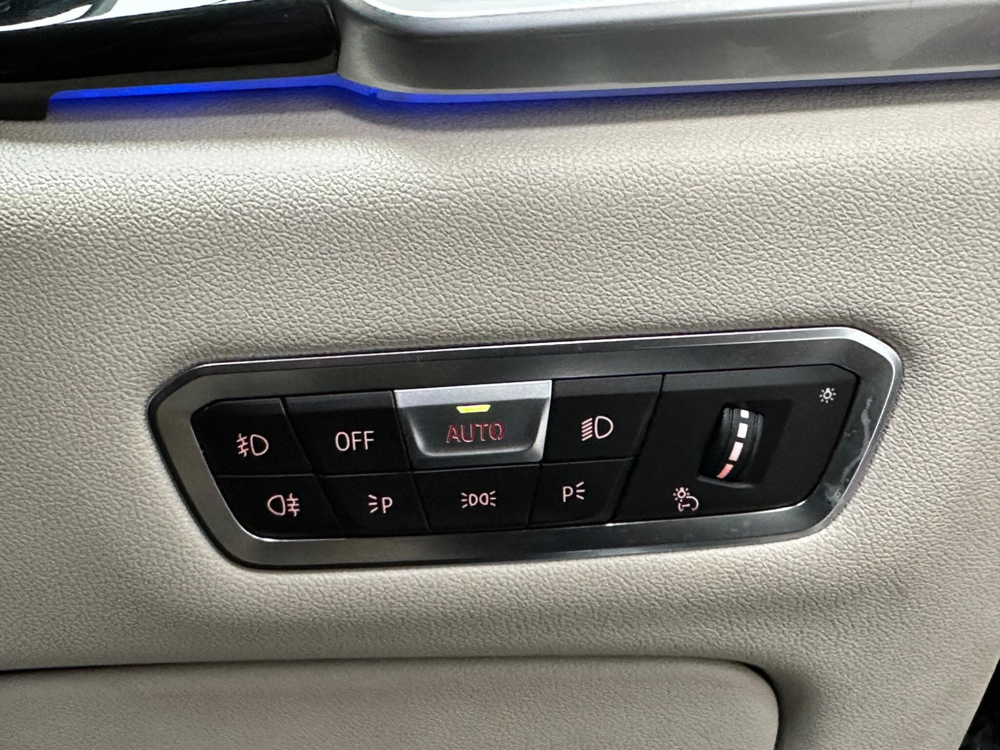 2018 BMW X5 - Thumbnail 18