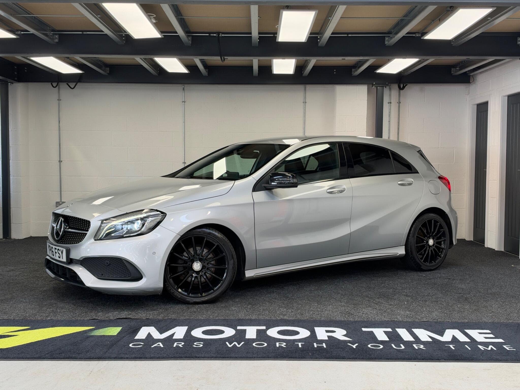 2016 Mercedes-Benz A Class - Thumbnail 5