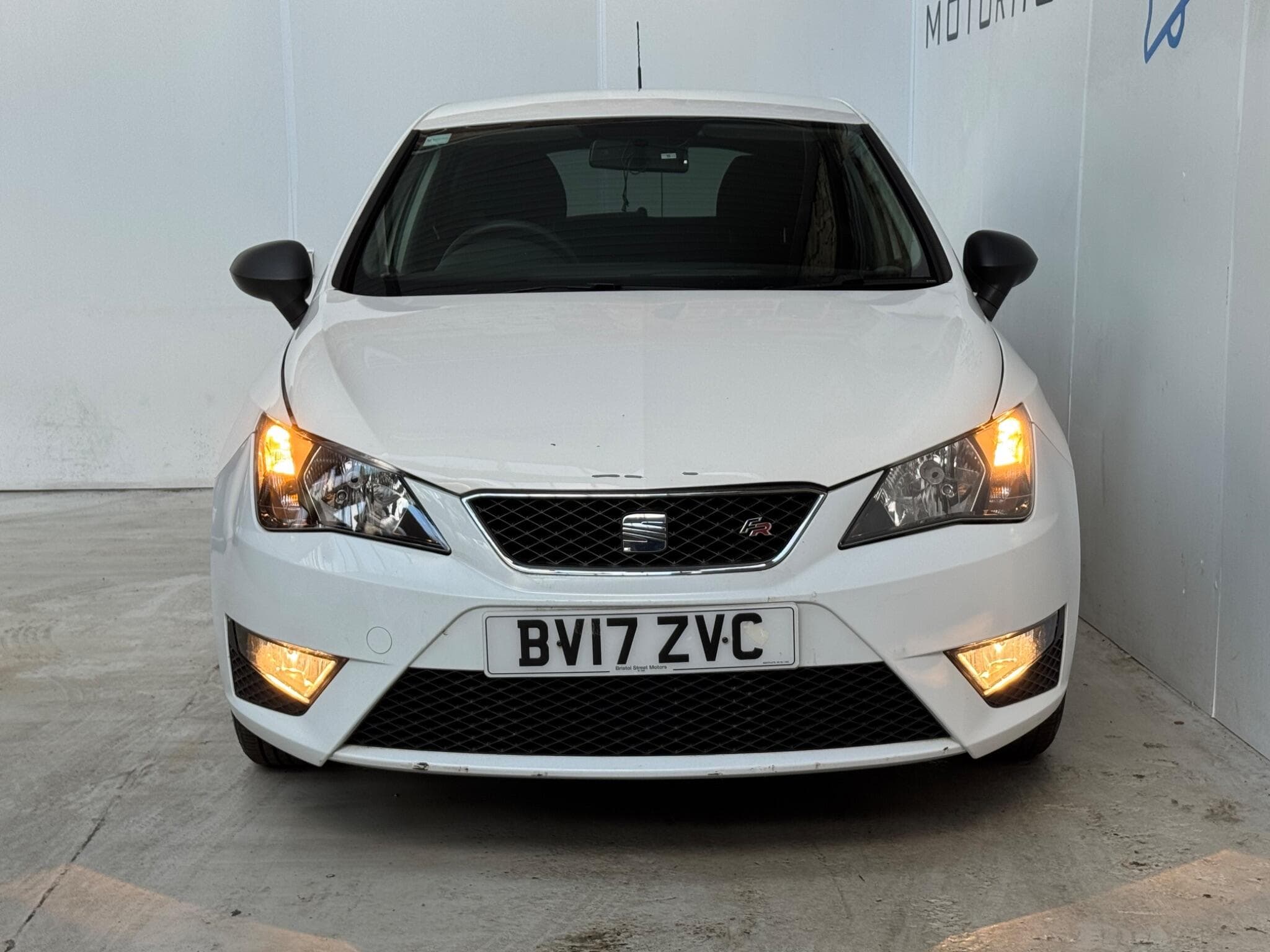 2017 SEAT Ibiza - Image 2