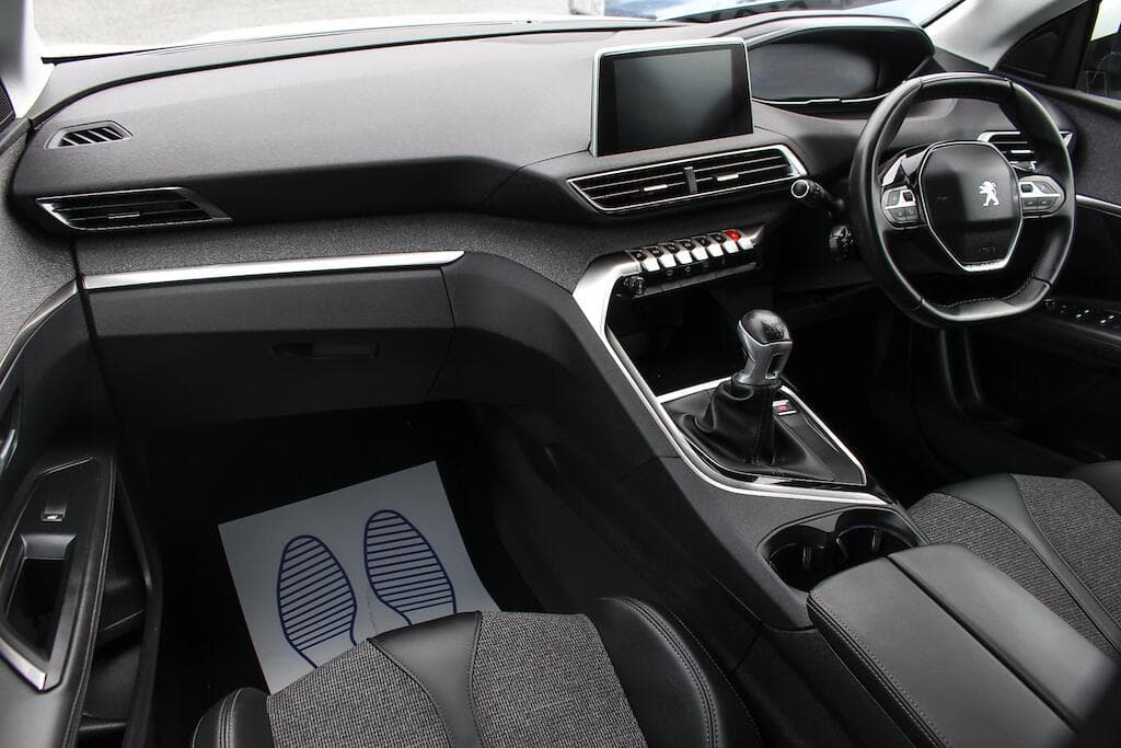 2020 Peugeot 3008 - Thumbnail 19