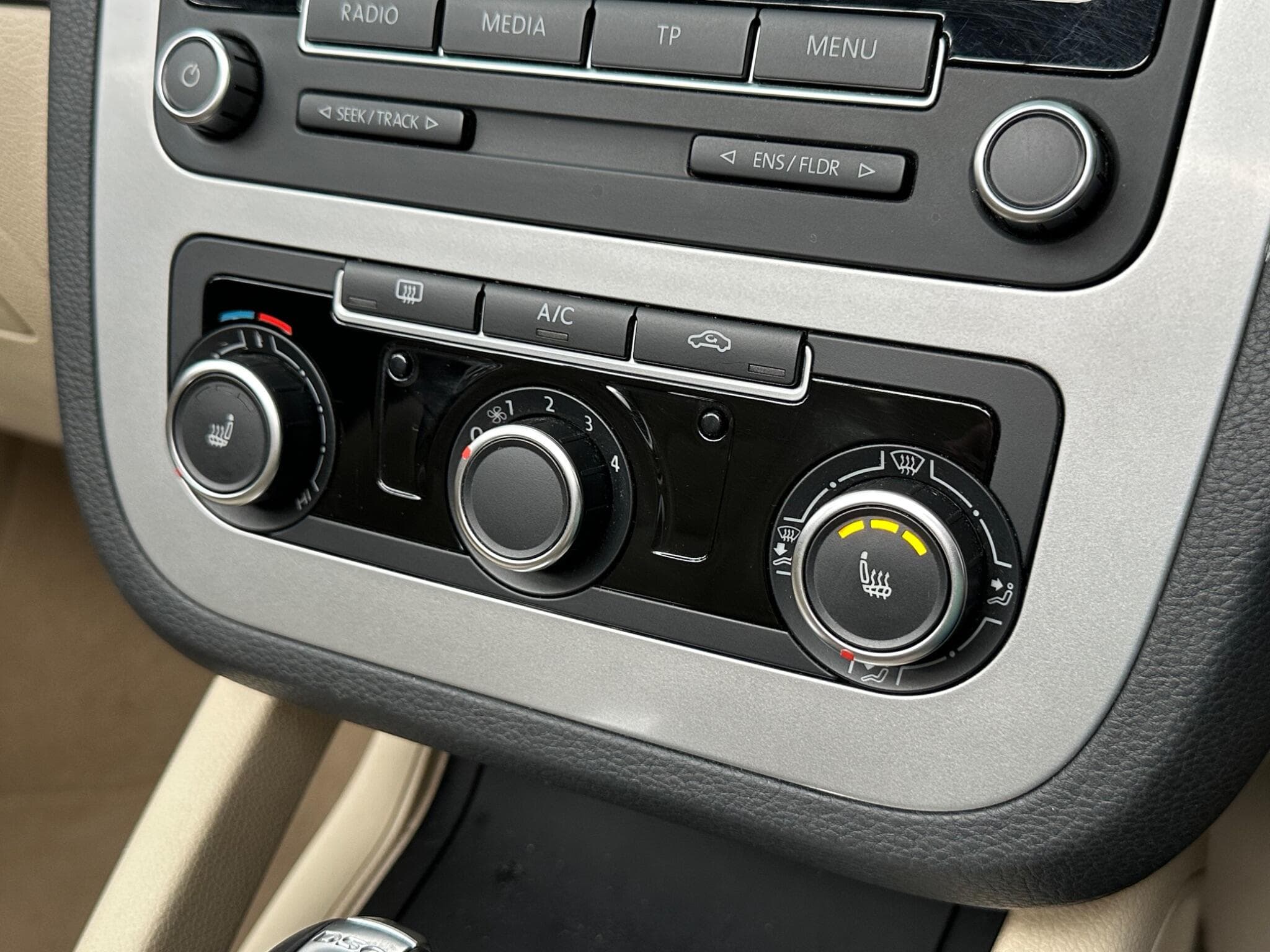 2013 Volkswagen Eos - Thumbnail 16