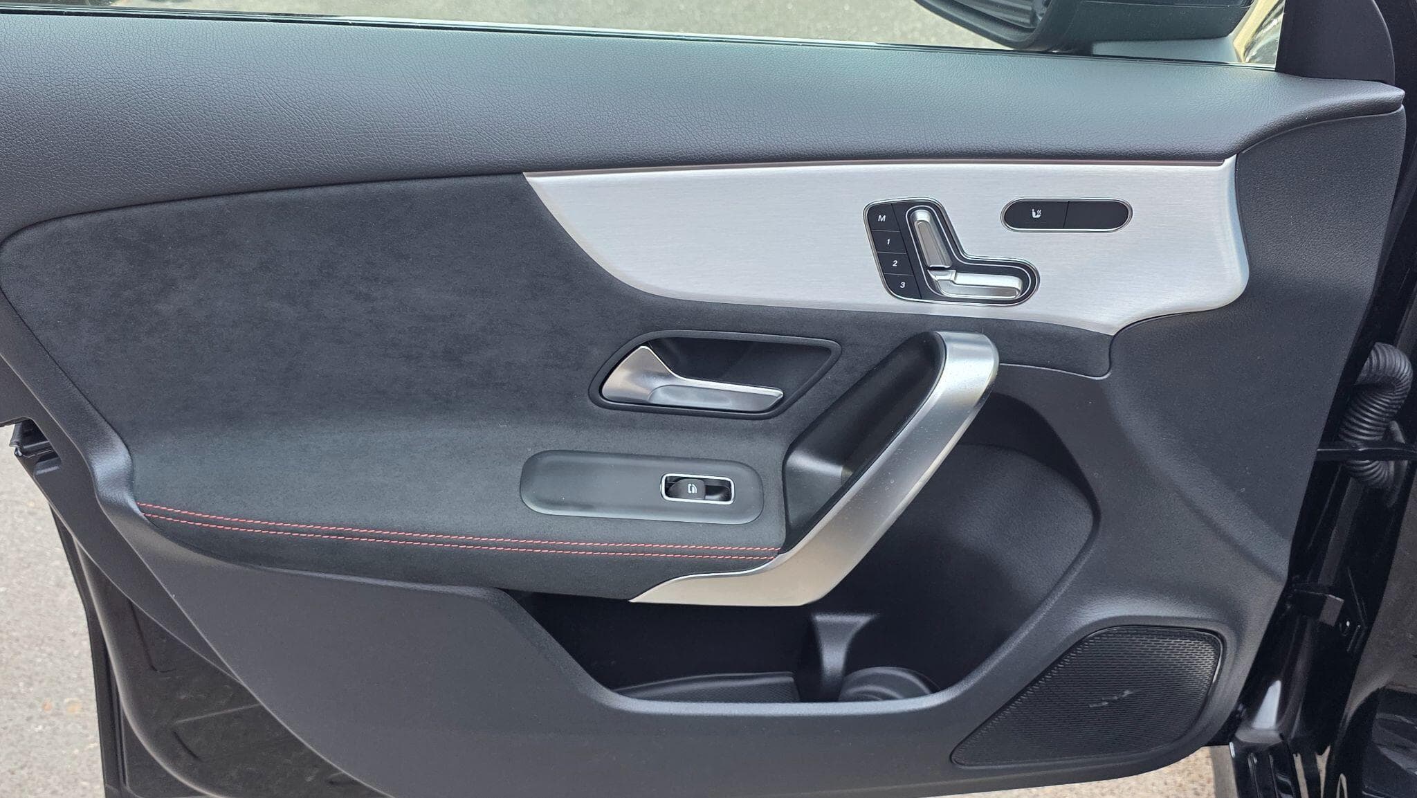 2025 Mercedes-Benz A Class - Thumbnail 20