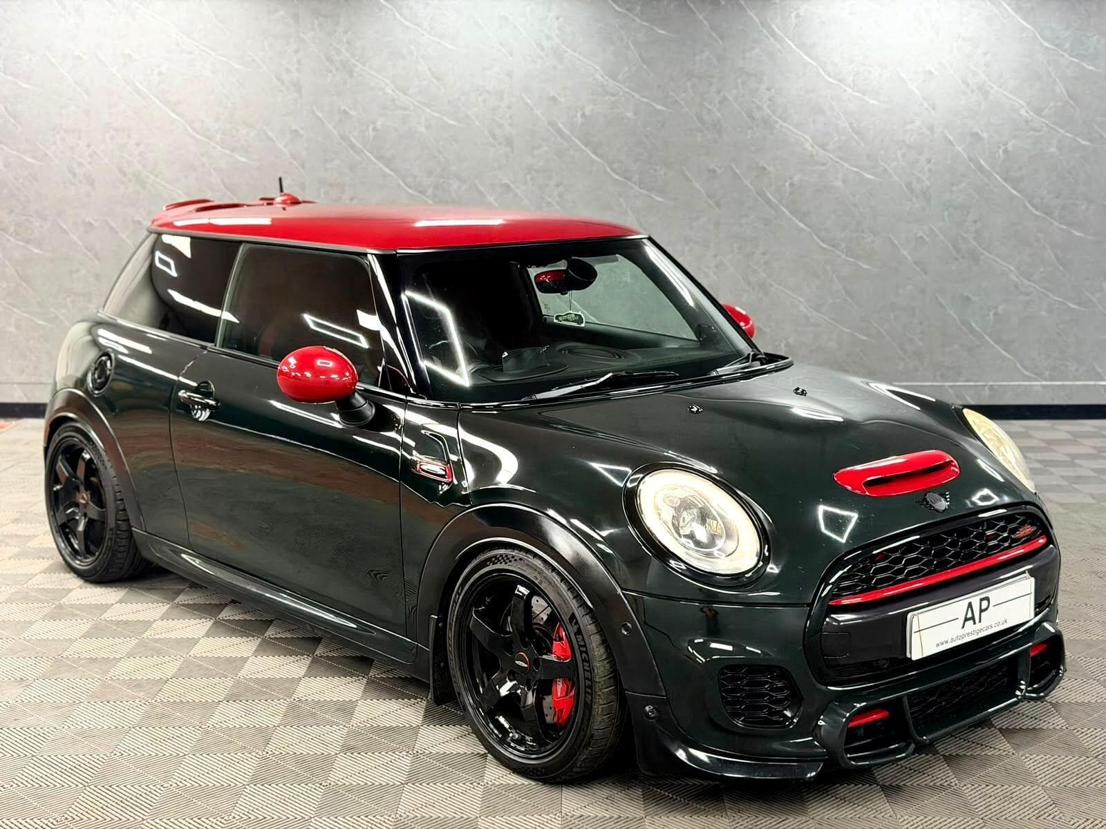 2015 MINI Hatch - Thumbnail 29